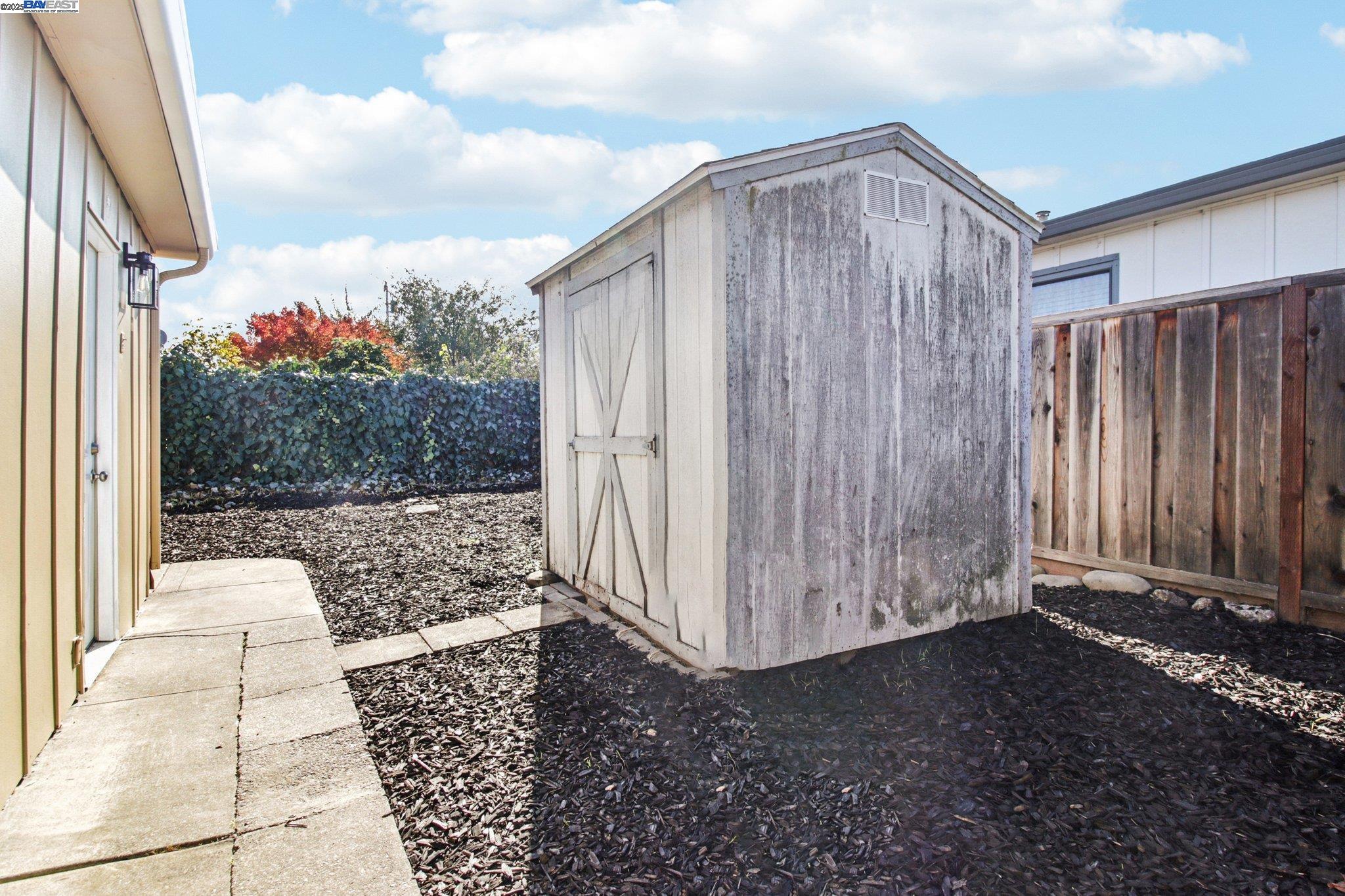 Detail Gallery Image 30 of 40 For 35593 Cleremont Dr, Newark,  CA 94560 - 3 Beds | 2 Baths