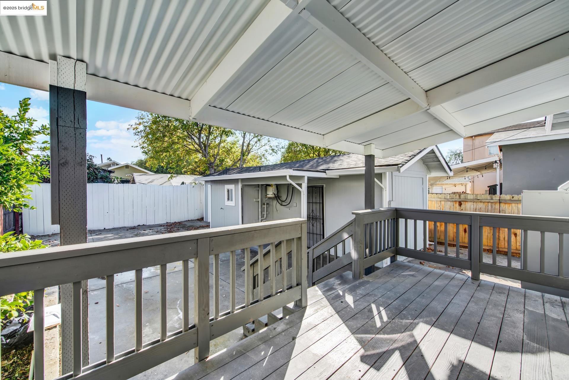 Detail Gallery Image 26 of 35 For 1232 78th Ave, Oakland,  CA 94621 - 2 Beds | 1 Baths