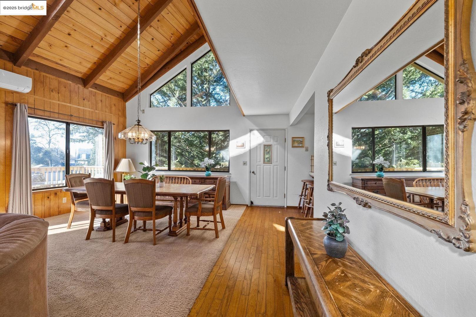 Detail Gallery Image 11 of 56 For 20266 Pine Mountain Dr, Groveland,  CA 95321 - 4 Beds | 3 Baths