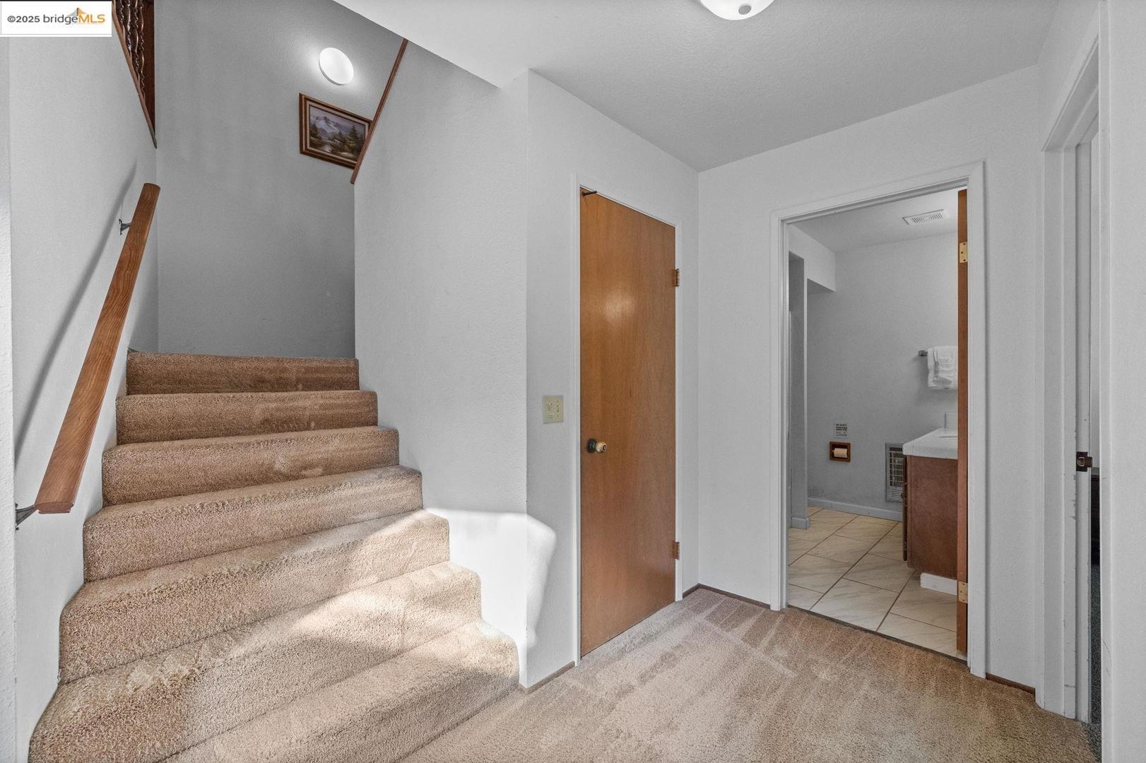 Detail Gallery Image 18 of 56 For 20266 Pine Mountain Dr, Groveland,  CA 95321 - 4 Beds | 3 Baths