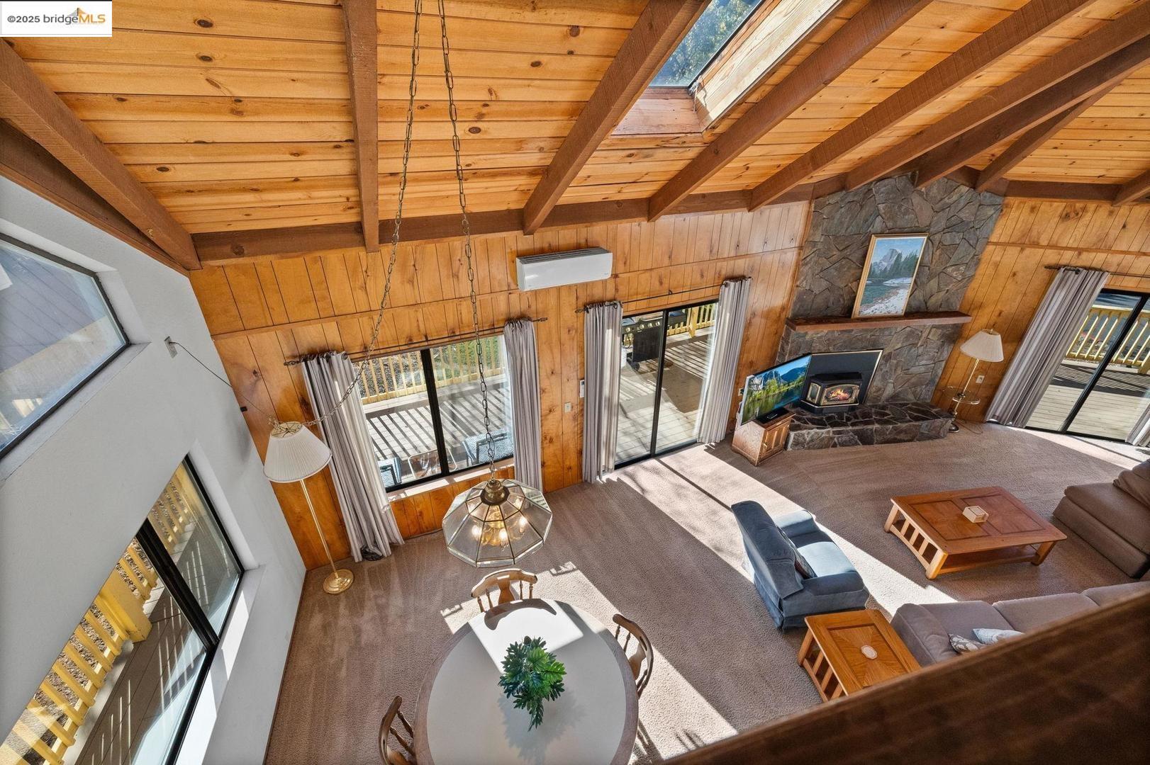 Detail Gallery Image 27 of 56 For 20266 Pine Mountain Dr, Groveland,  CA 95321 - 4 Beds | 3 Baths