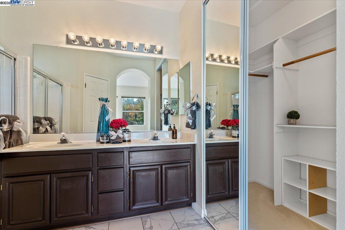 Detail Gallery Image 20 of 27 For 4605 Keller Ridge Dr, Clayton,  CA 94517 - 2 Beds | 2 Baths