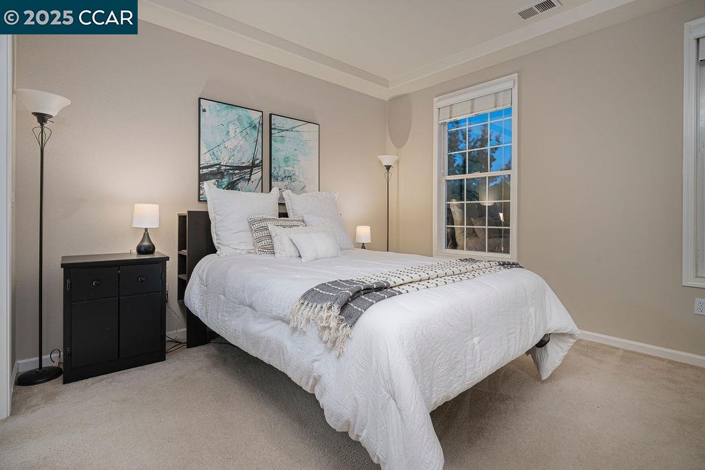 Photo #8: 41118380 Listing: Photo #8