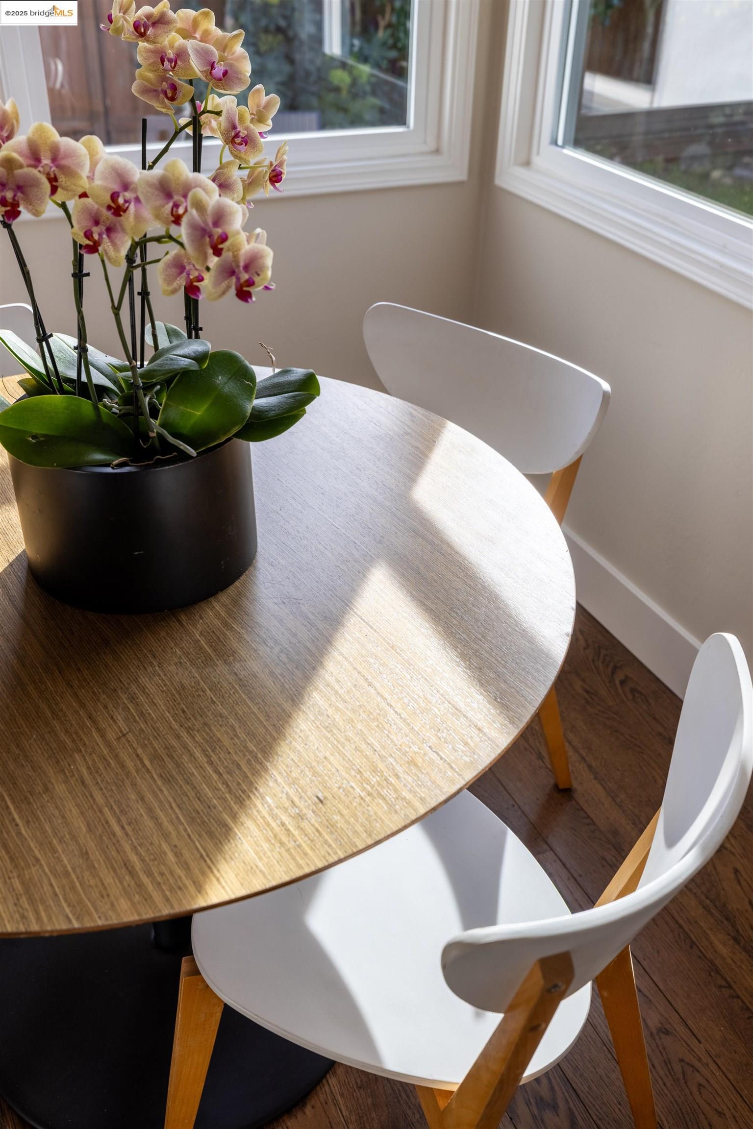 Detail Gallery Image 11 of 45 For 1945 Bradhoff Ave, San Leandro,  CA 94577 - 3 Beds | 2 Baths