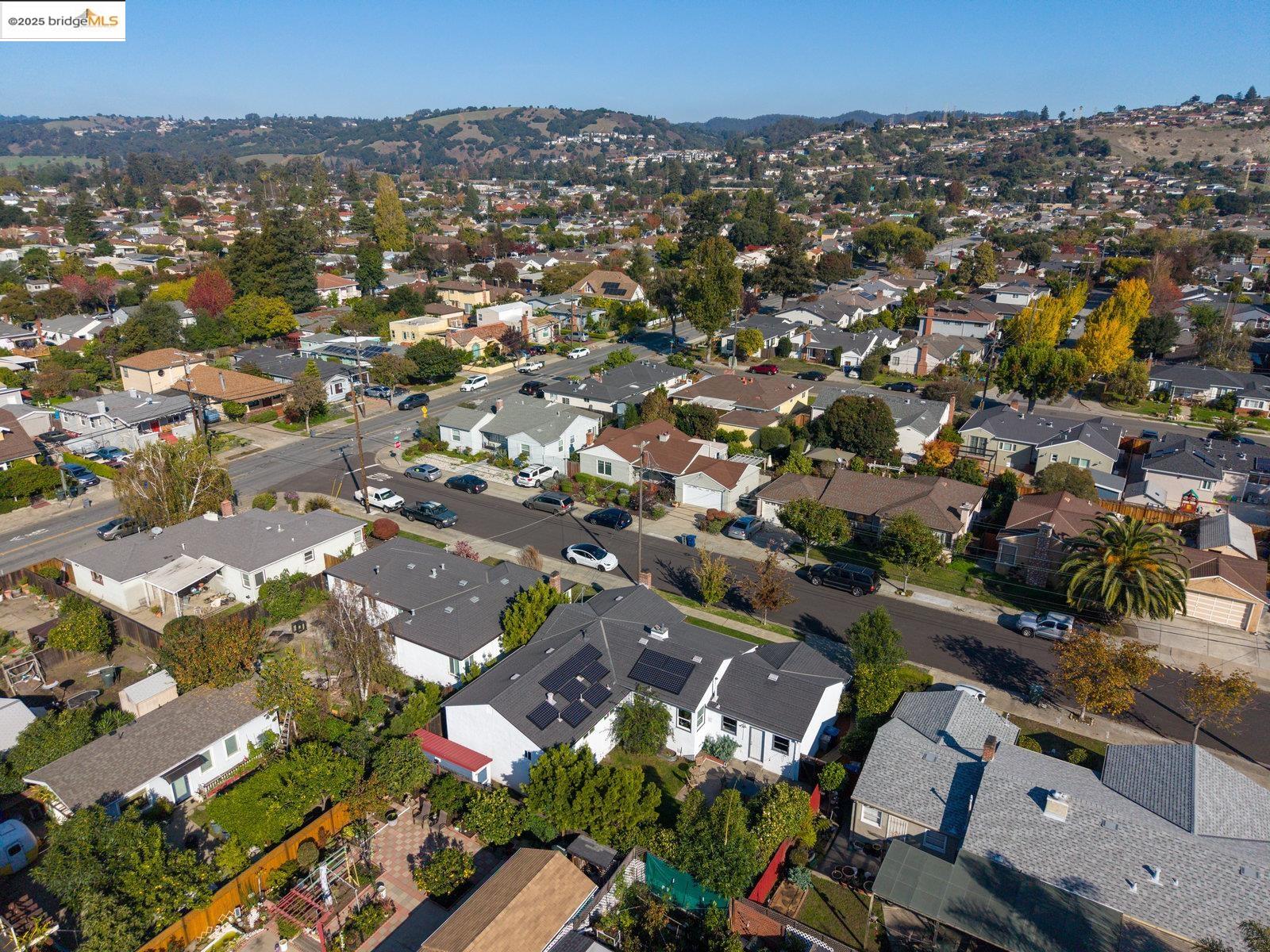 Detail Gallery Image 36 of 45 For 1945 Bradhoff Ave, San Leandro,  CA 94577 - 3 Beds | 2 Baths