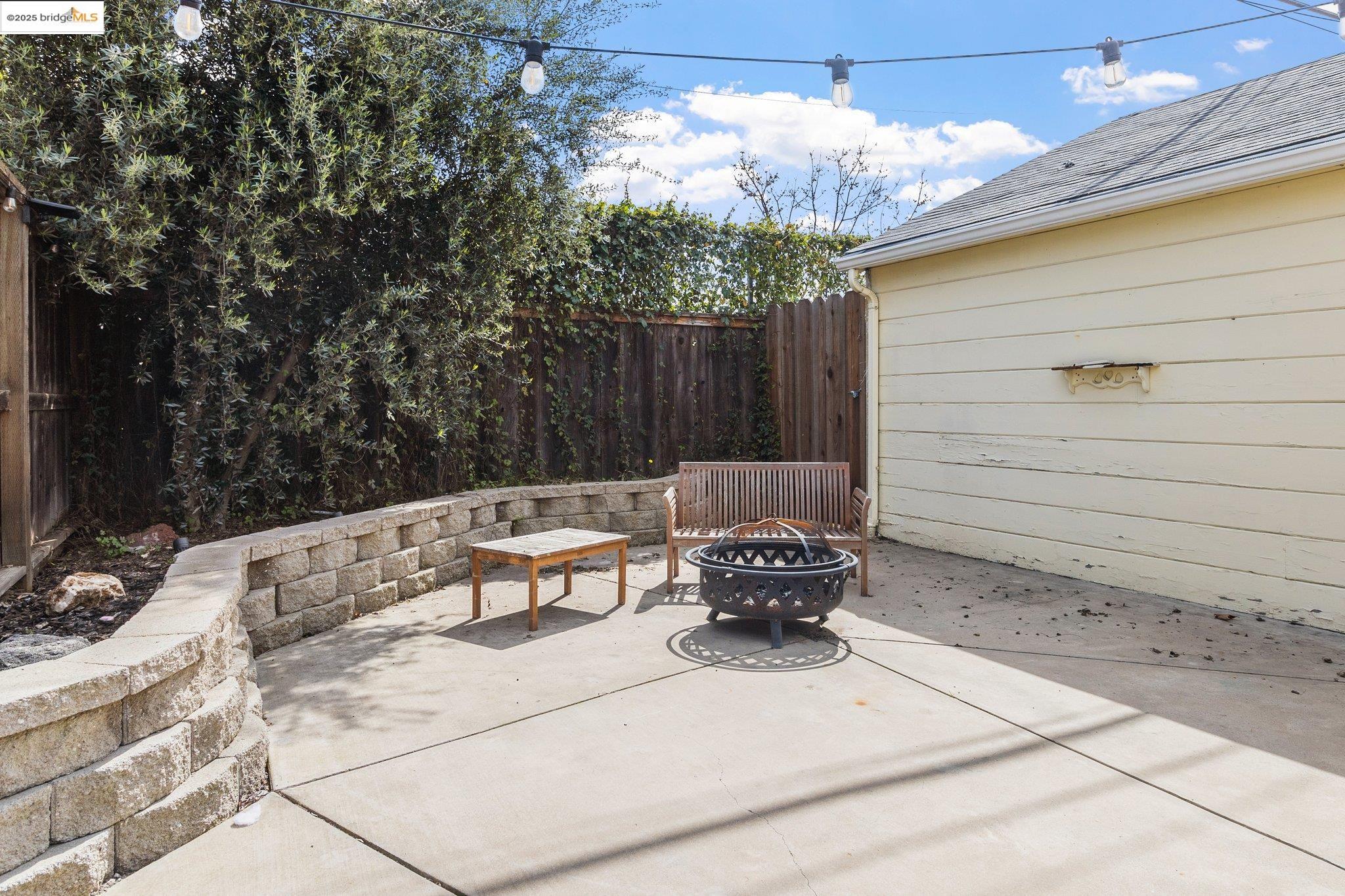 Detail Gallery Image 35 of 35 For 328 W Walnut St, Stockton,  CA 95204 - 5 Beds | 2/1 Baths