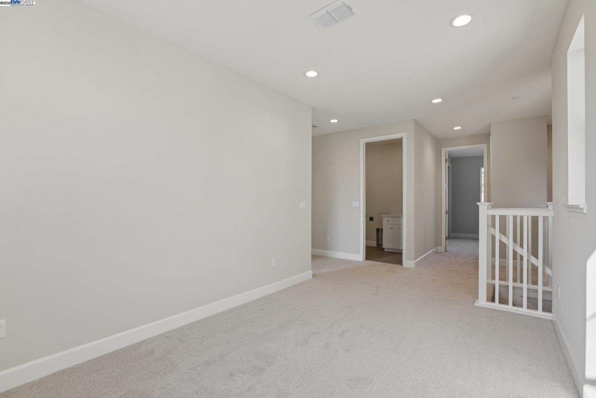 Detail Gallery Image 16 of 38 For 109 Creek View Cir, Fairfield,  CA 94533 - 3 Beds | 2/1 Baths