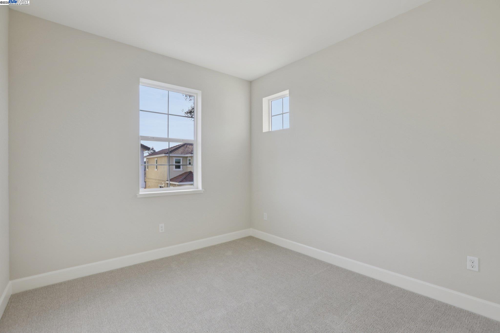 Detail Gallery Image 21 of 38 For 109 Creek View Cir, Fairfield,  CA 94533 - 3 Beds | 2/1 Baths