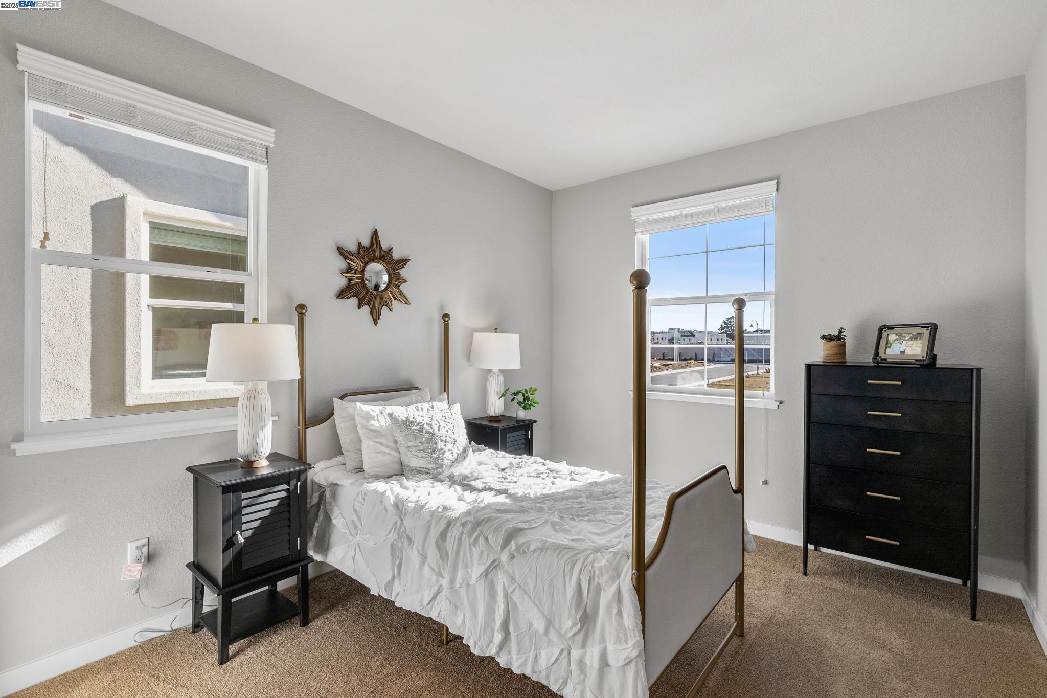 Detail Gallery Image 17 of 20 For 1481 Monument Ln, Fairfield,  CA 94533 - 3 Beds | 2/1 Baths