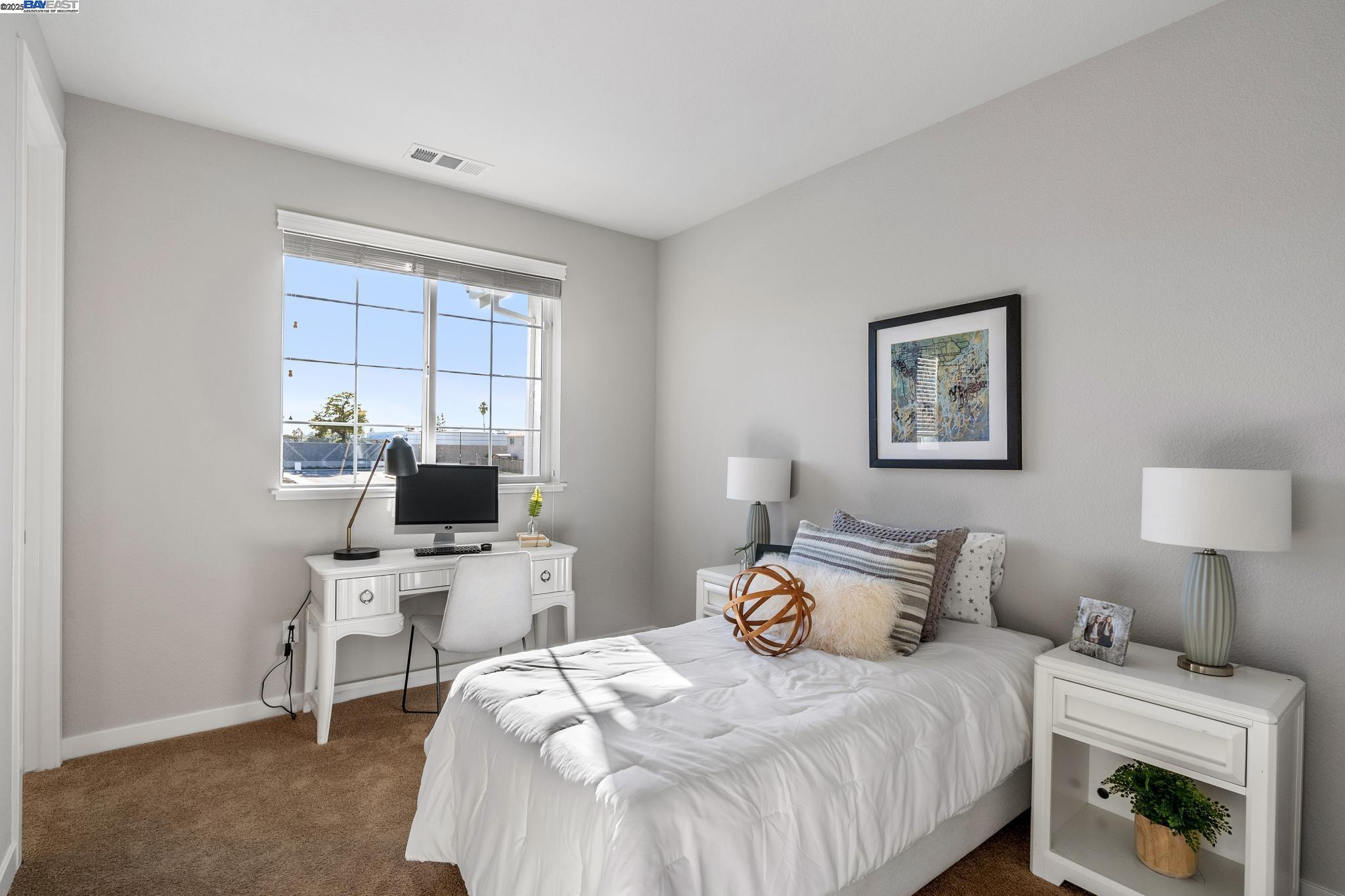 Detail Gallery Image 19 of 20 For 1481 Monument Ln, Fairfield,  CA 94533 - 3 Beds | 2/1 Baths