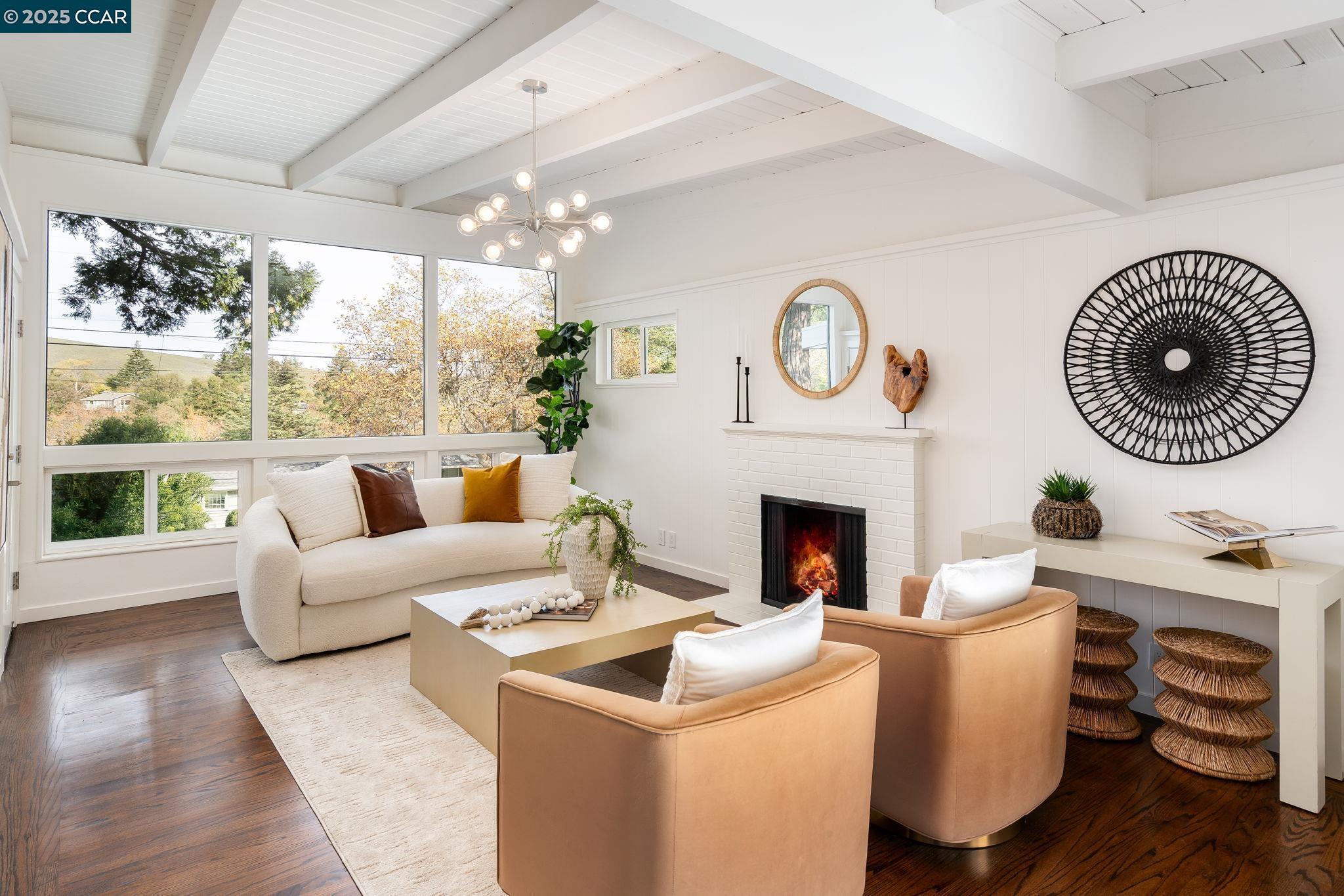 Detail Gallery Image 5 of 27 For 3337 S Lucille Ln, Lafayette,  CA 94549 - 3 Beds | 2 Baths