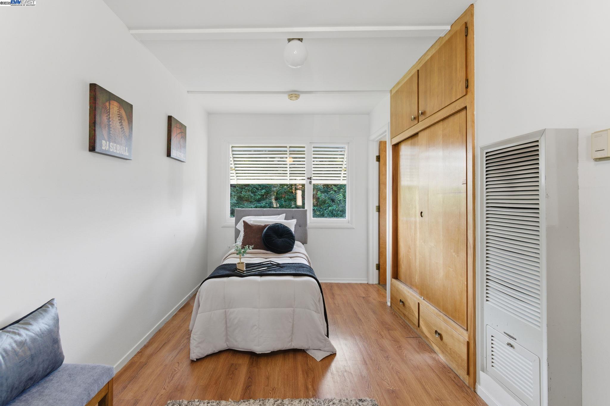 Detail Gallery Image 27 of 35 For 3937 Bayo Street, Oakland,  CA 94619 - 4 Beds | 2 Baths