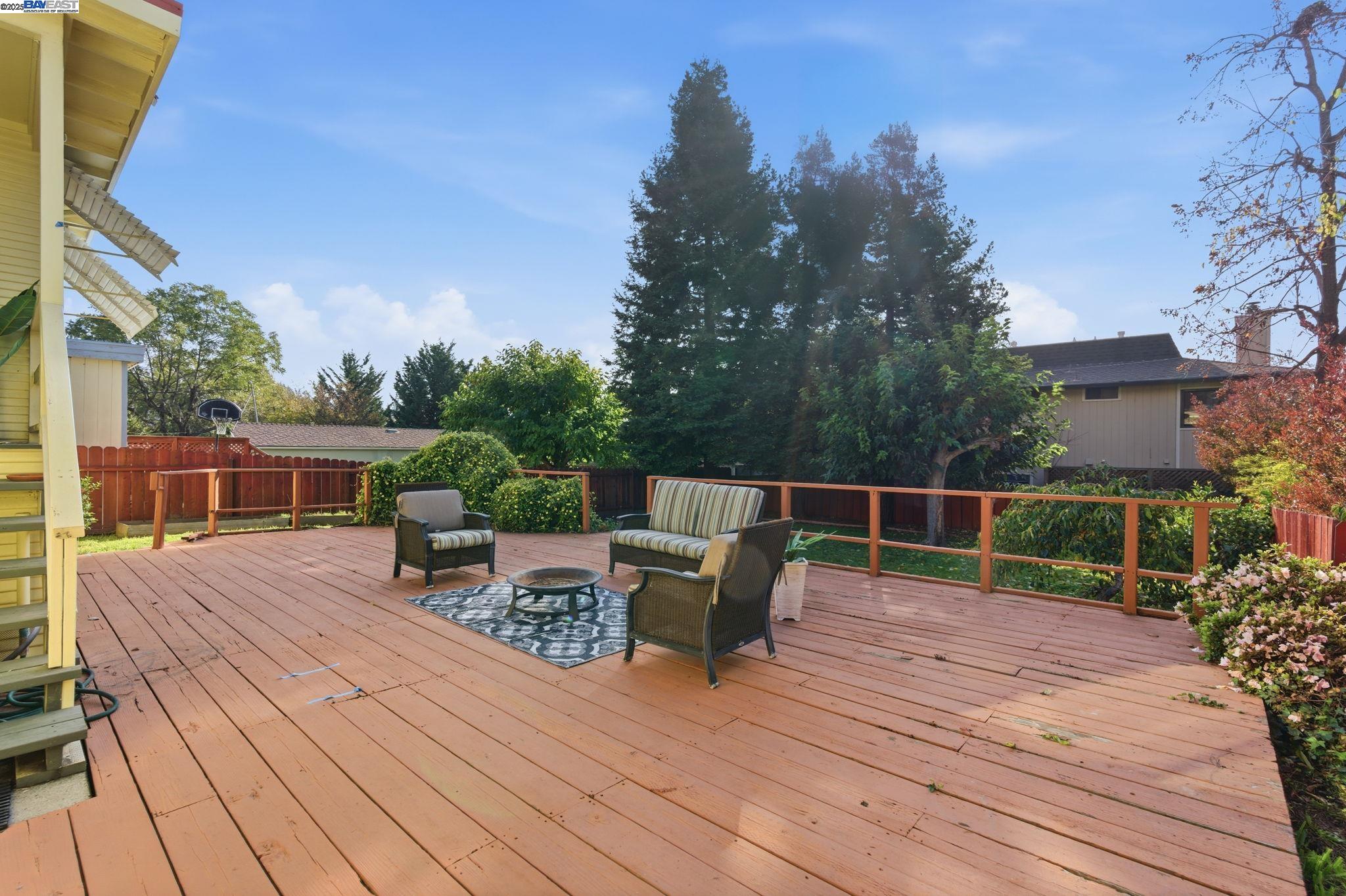 Detail Gallery Image 6 of 35 For 3937 Bayo Street, Oakland,  CA 94619 - 4 Beds | 2 Baths