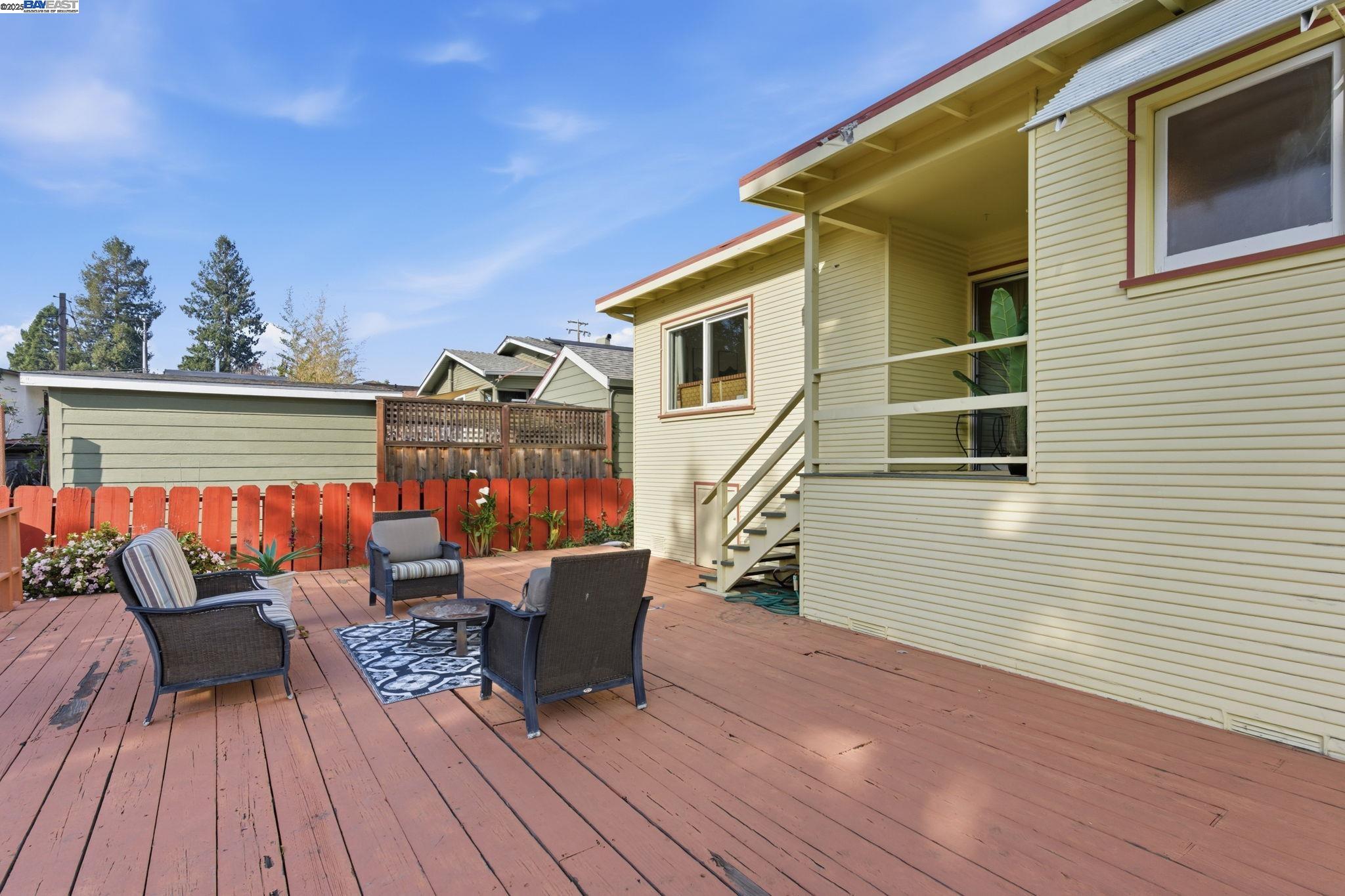 Detail Gallery Image 8 of 35 For 3937 Bayo Street, Oakland,  CA 94619 - 4 Beds | 2 Baths