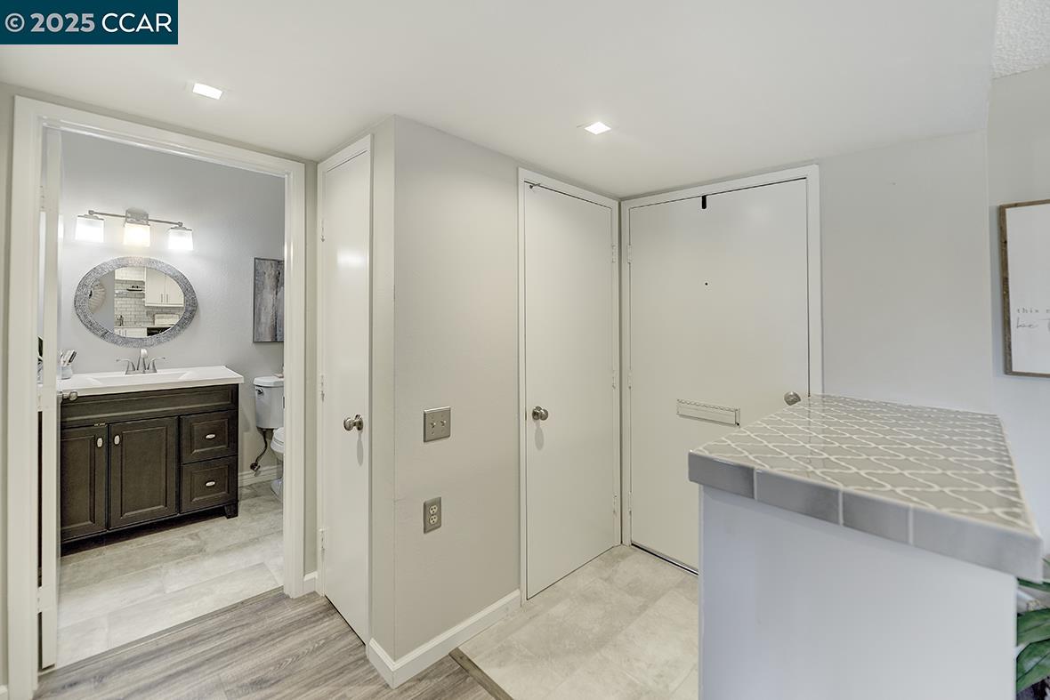 Photo #20: 41118391 Listing: Photo #20