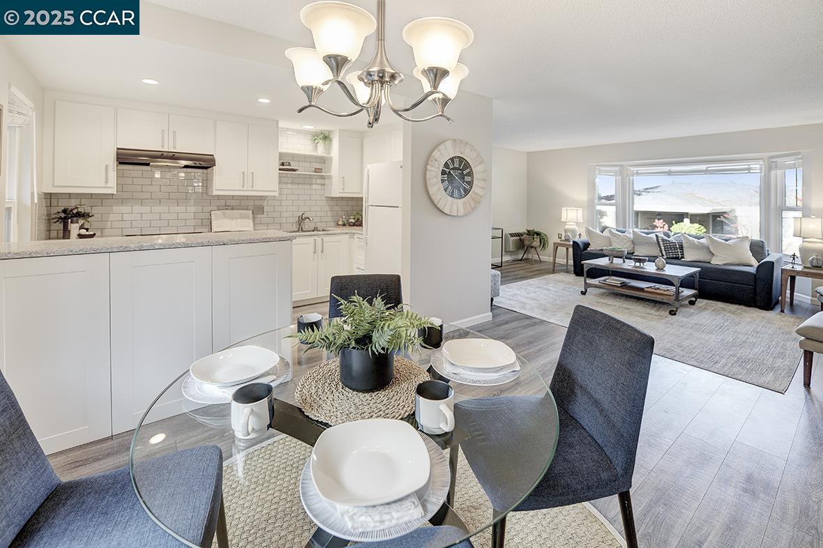 Photo #8: 41118391 Listing: Photo #8