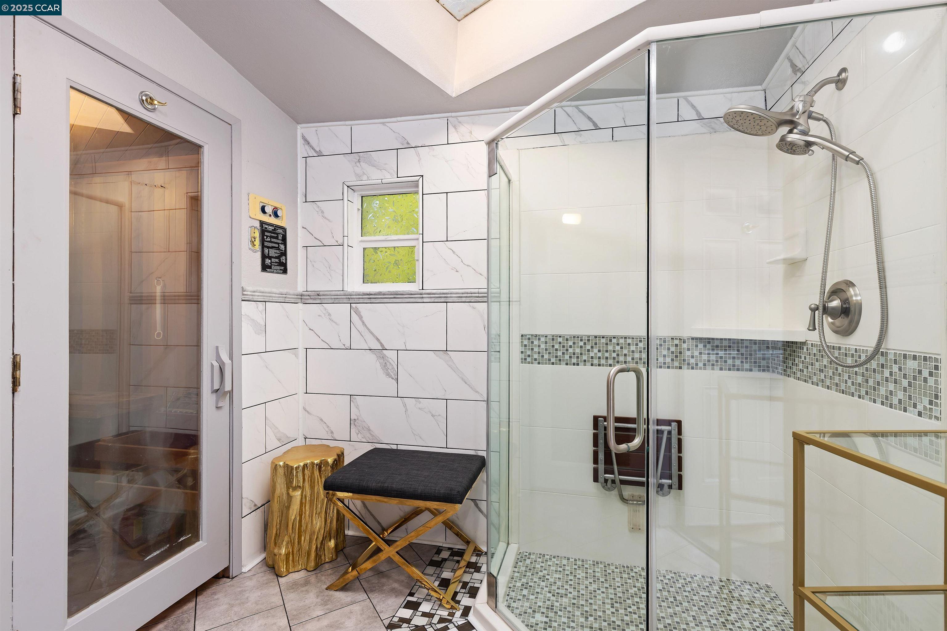 Detail Gallery Image 24 of 49 For 716 Gelston Pl, El Cerrito,  CA 94530 - 4 Beds | 2/2 Baths