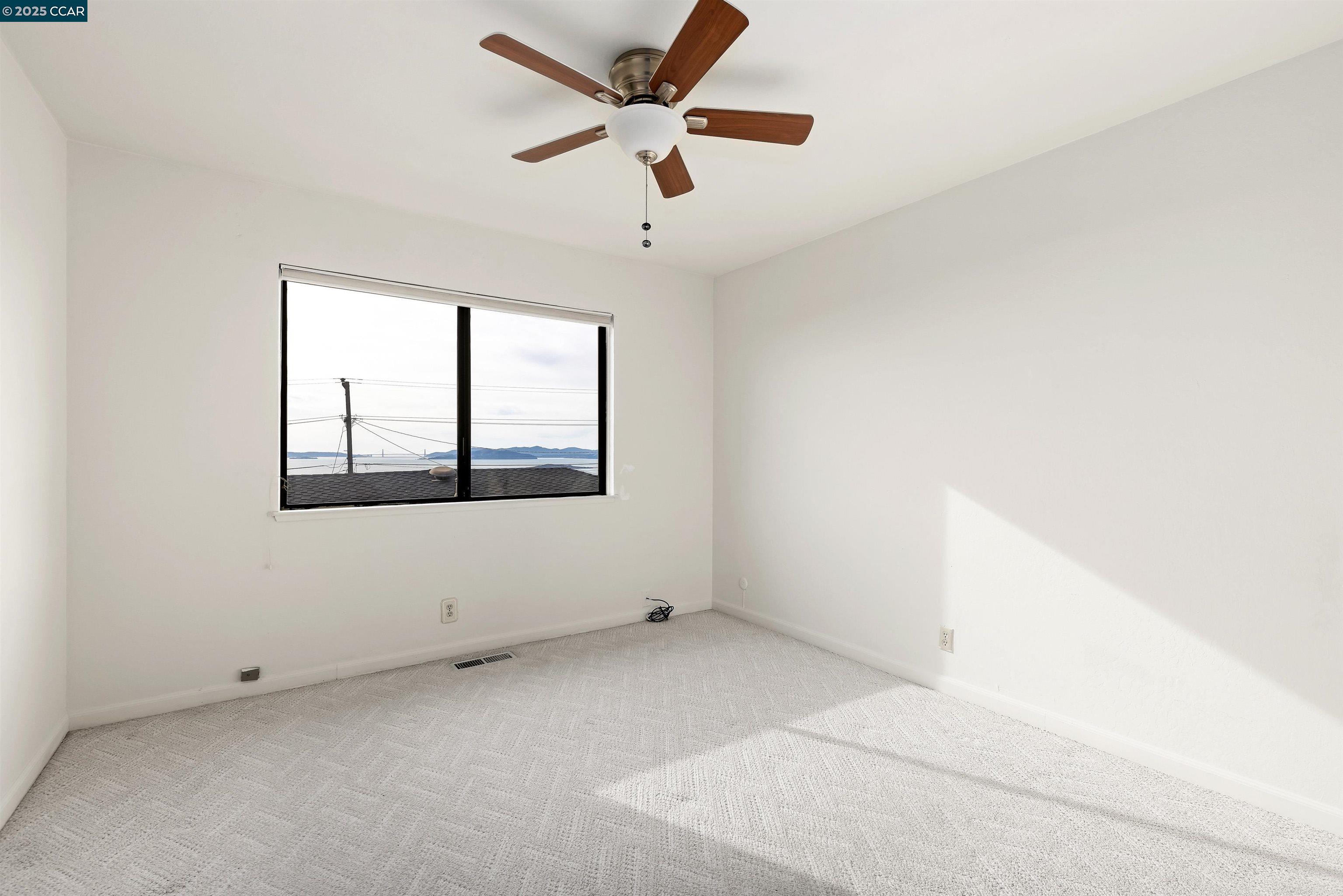 Detail Gallery Image 27 of 49 For 716 Gelston Pl, El Cerrito,  CA 94530 - 4 Beds | 2/2 Baths