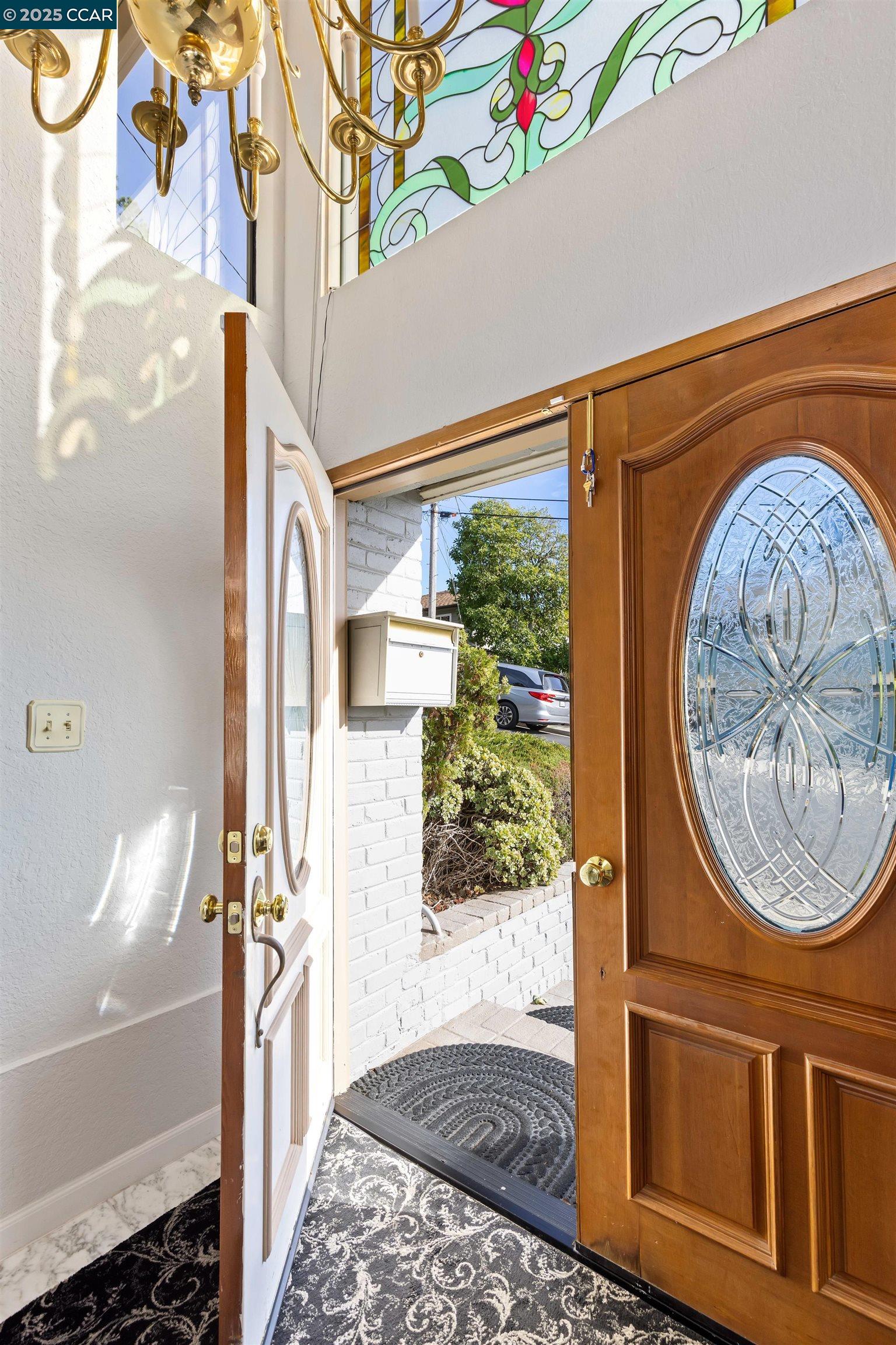 Detail Gallery Image 5 of 49 For 716 Gelston Pl, El Cerrito,  CA 94530 - 4 Beds | 2/2 Baths