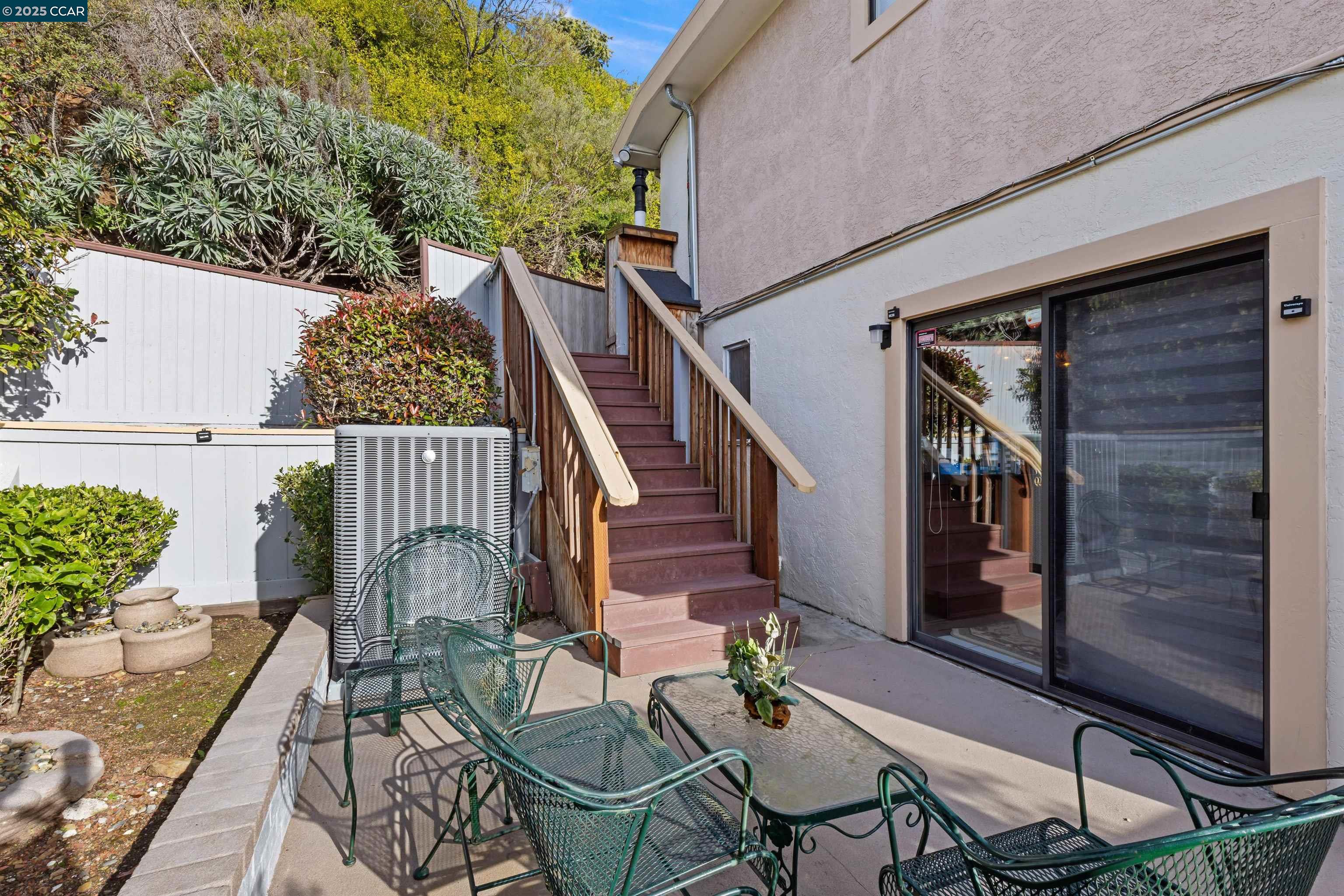 Detail Gallery Image 44 of 49 For 716 Gelston Pl, El Cerrito,  CA 94530 - 4 Beds | 2/2 Baths