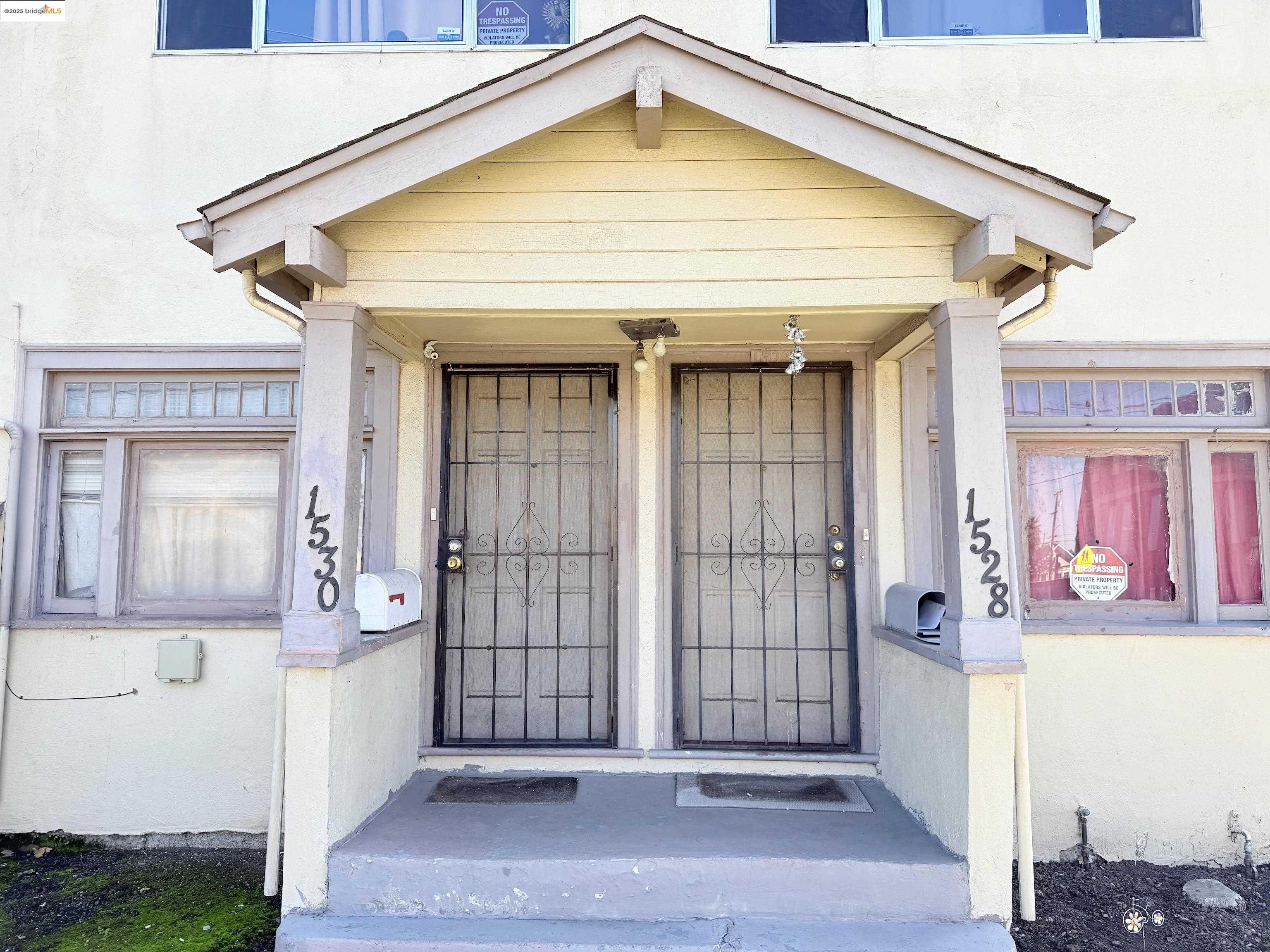 Detail Gallery Image 4 of 8 For 1532 90th Ave, Oakland,  CA 94603 - – Beds | – Baths