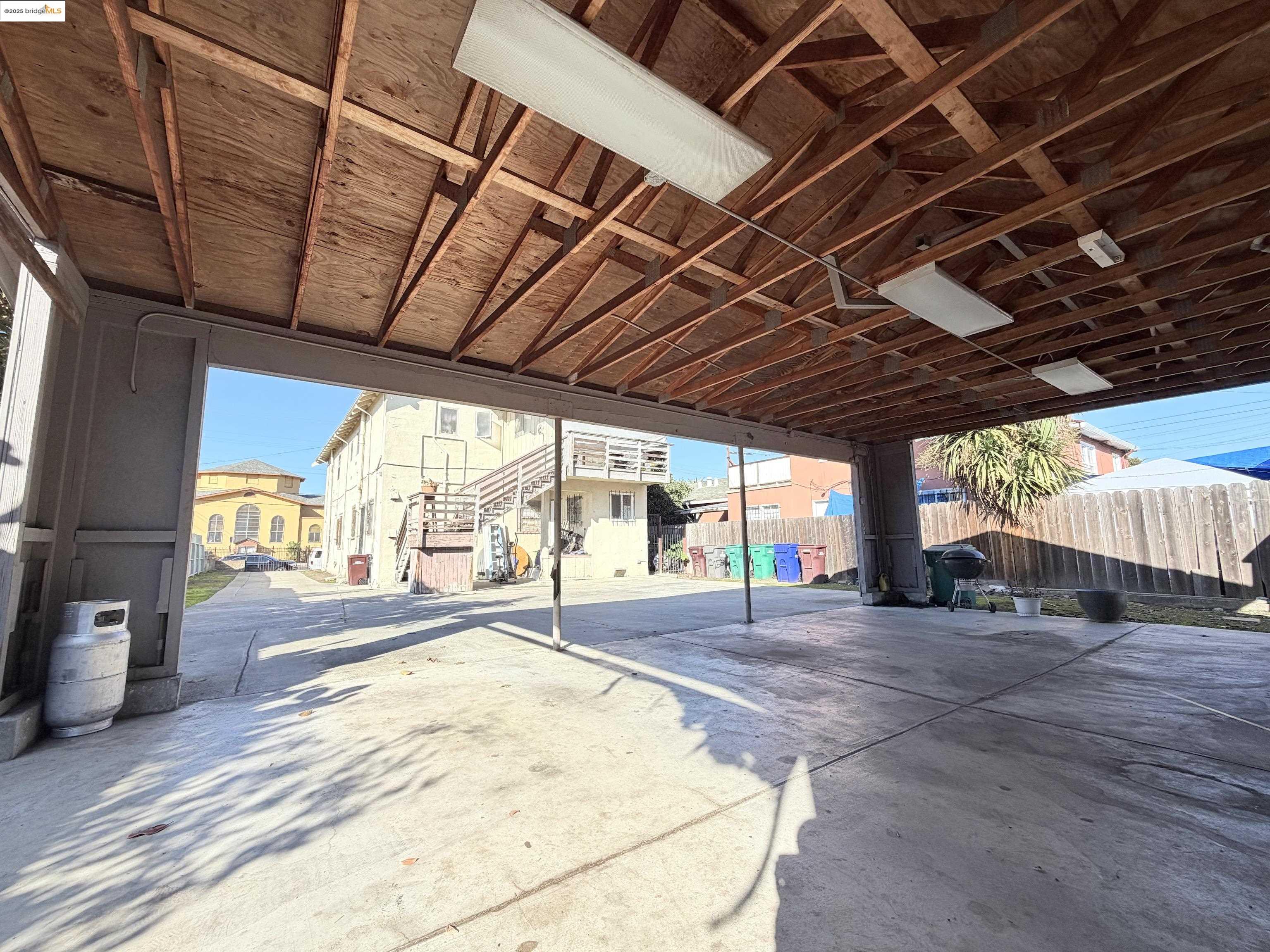 Detail Gallery Image 6 of 8 For 1532 90th Ave, Oakland,  CA 94603 - – Beds | – Baths