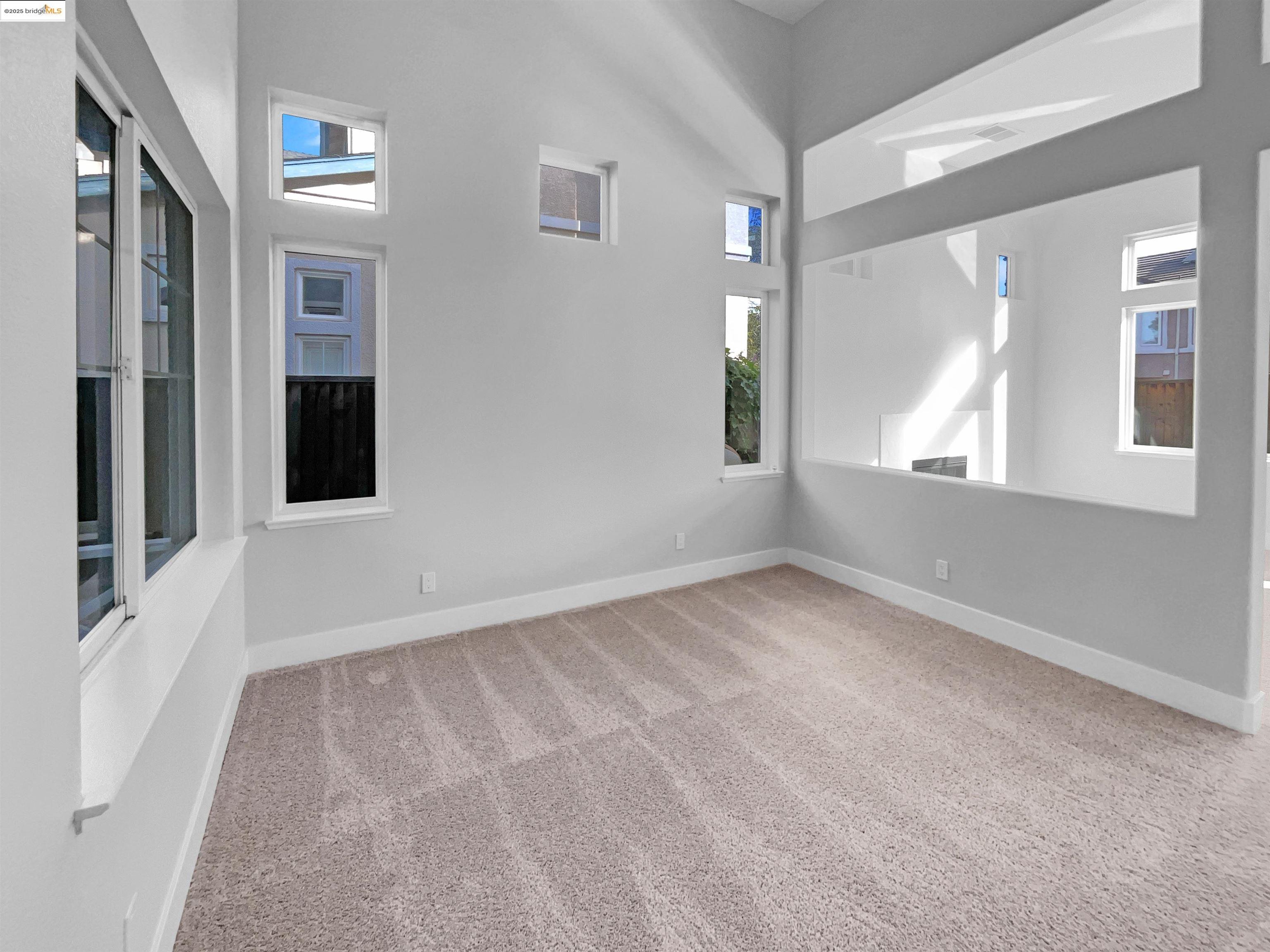 Detail Gallery Image 11 of 32 For 1176 Shadowcliff Ct, Brentwood,  CA 94513 - 3 Beds | 2/1 Baths