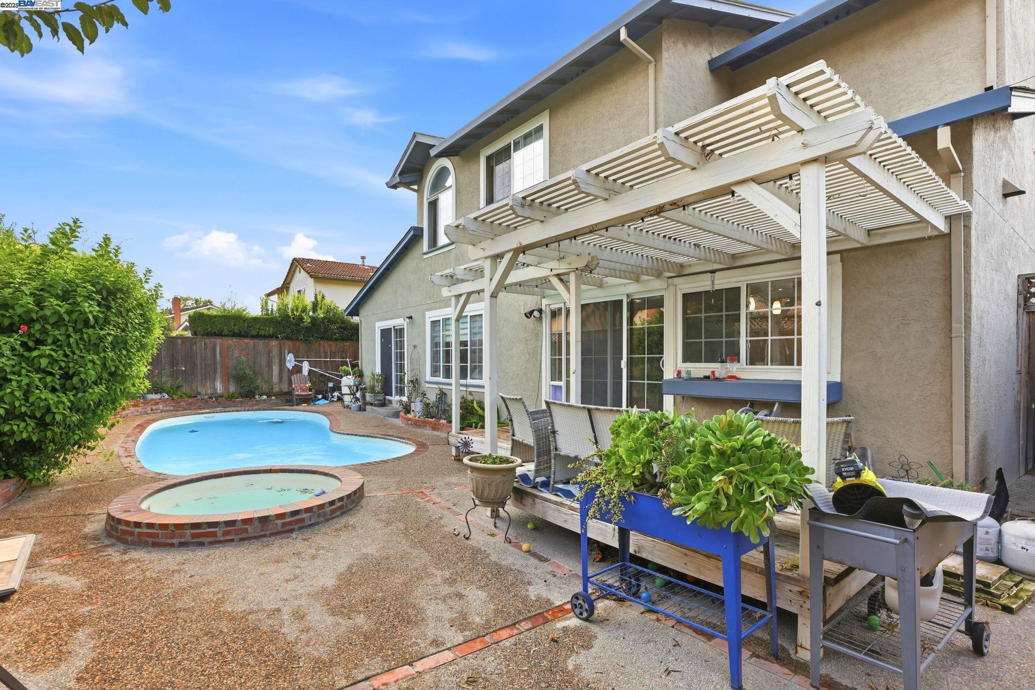 Detail Gallery Image 31 of 36 For 2891 Calle Reynoso, Pleasanton,  CA 94566 - 5 Beds | 3 Baths