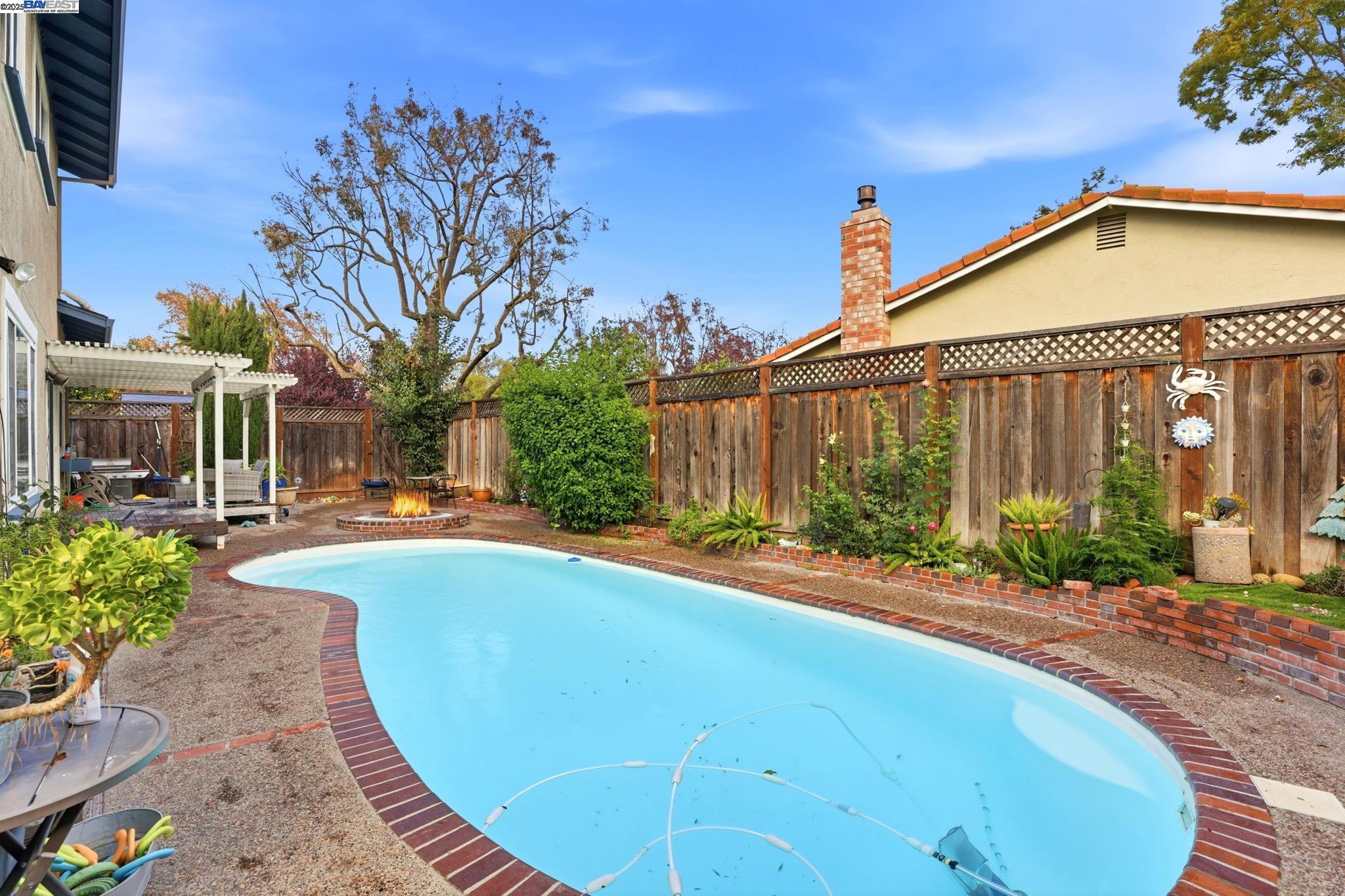 Detail Gallery Image 32 of 36 For 2891 Calle Reynoso, Pleasanton,  CA 94566 - 5 Beds | 3 Baths