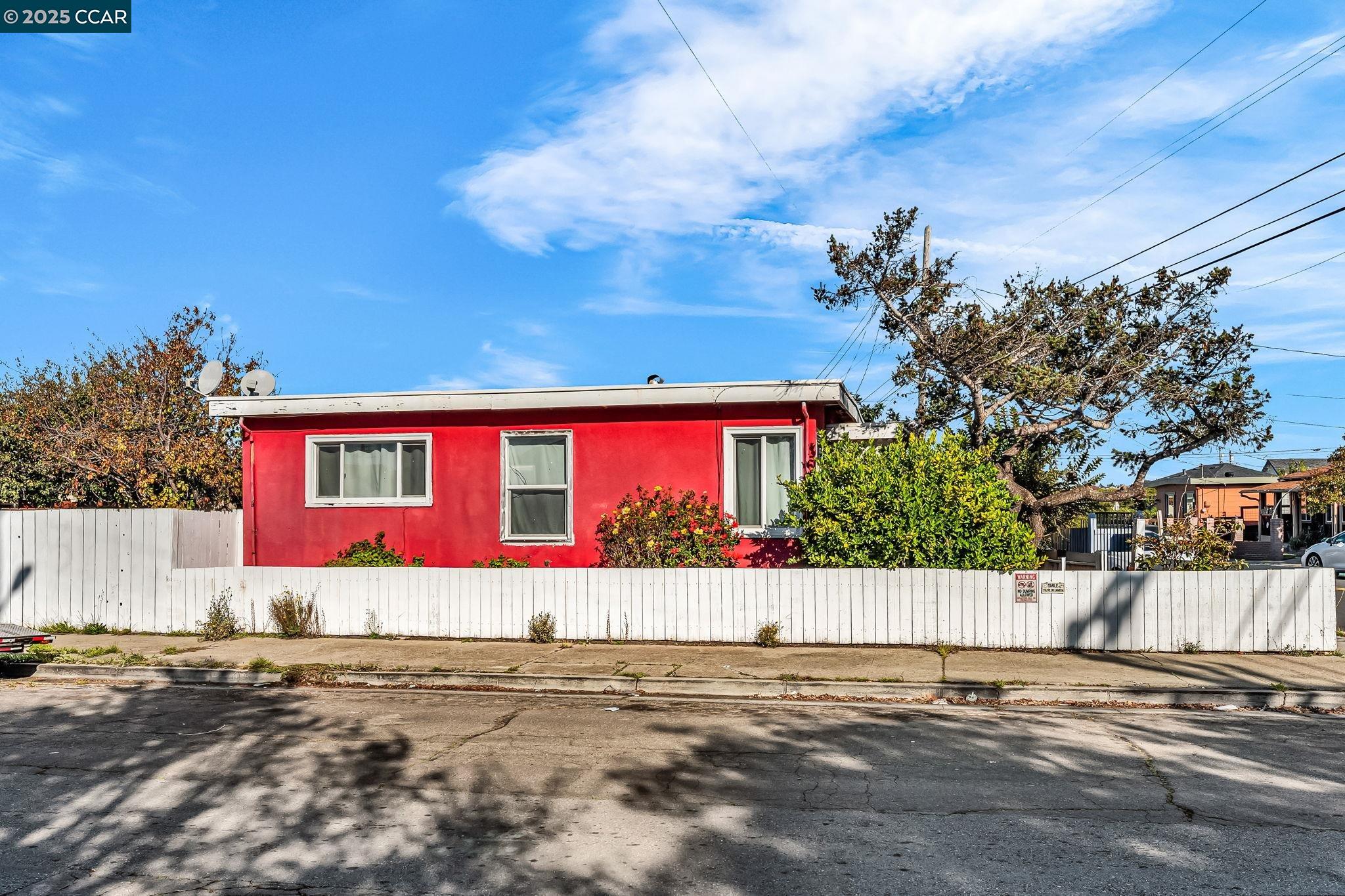 Detail Gallery Image 10 of 12 For 1501 Hayes, Richmond,  CA 94806 - 2 Beds | 1 Baths