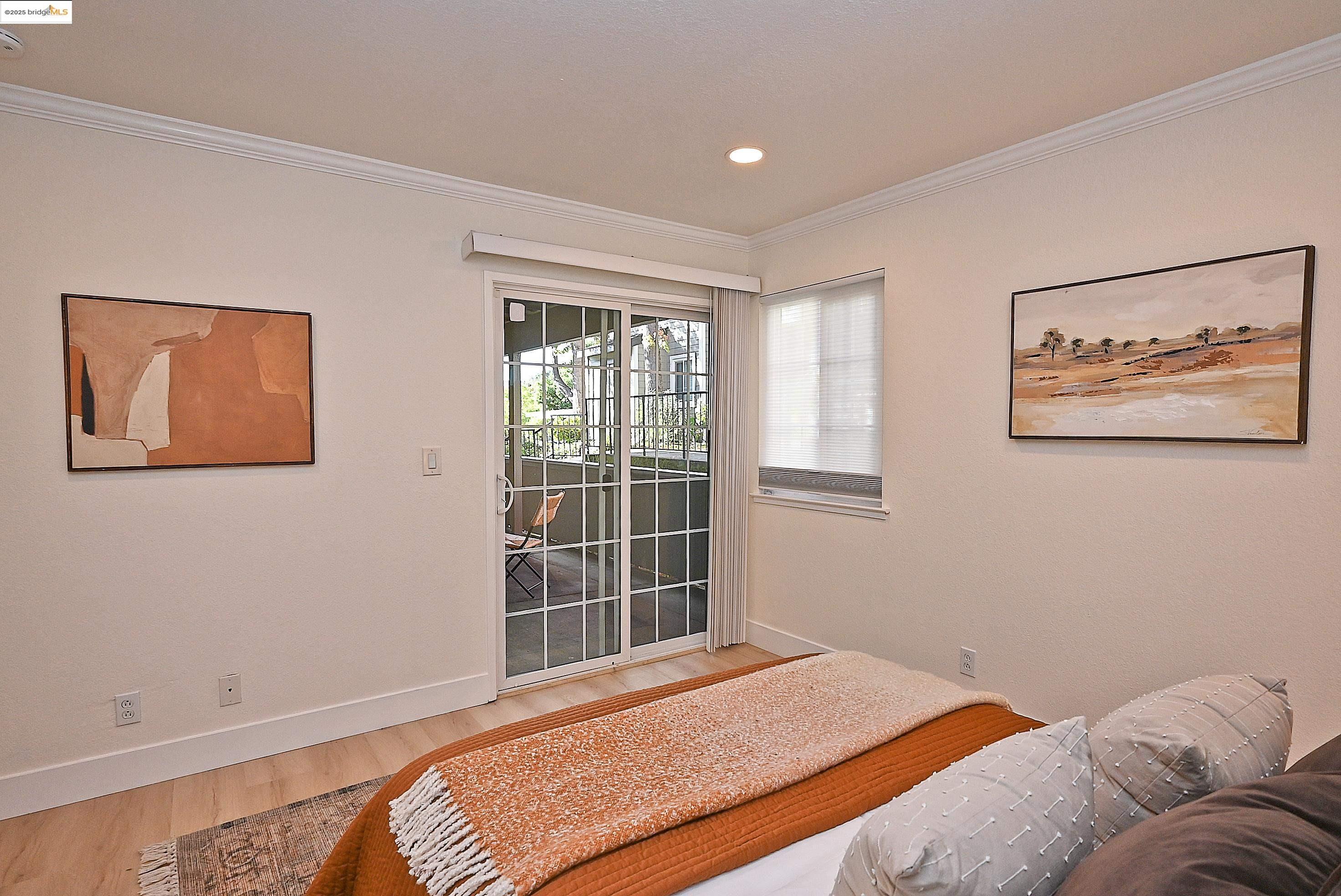 Detail Gallery Image 27 of 43 For 550 Canyon Oaks Dr a,  Oakland,  CA 94605 - 2 Beds | 2 Baths