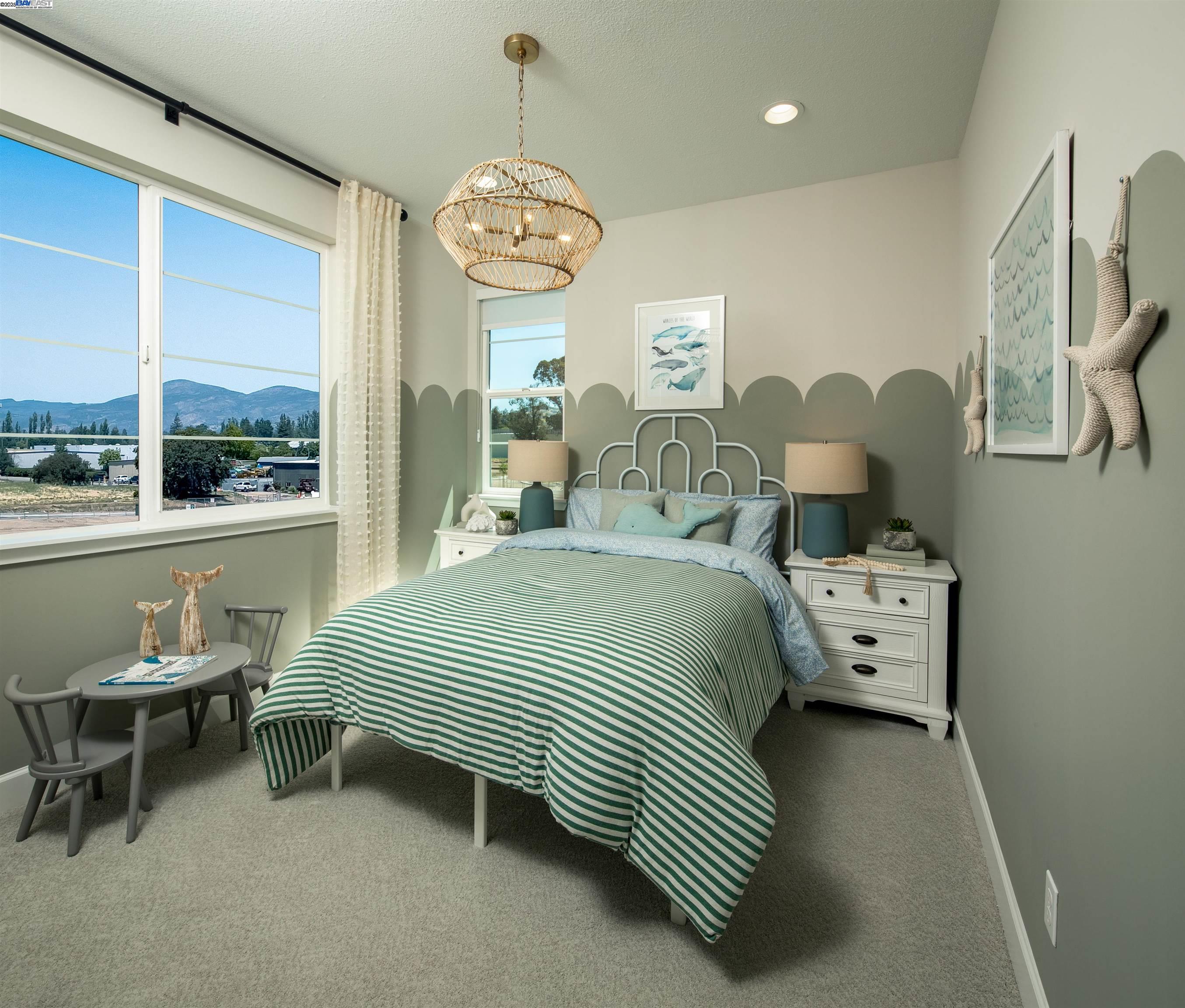 Detail Gallery Image 17 of 23 For 354 Sagebrush Drive, Napa,  CA 94558 - 4 Beds | 3 Baths