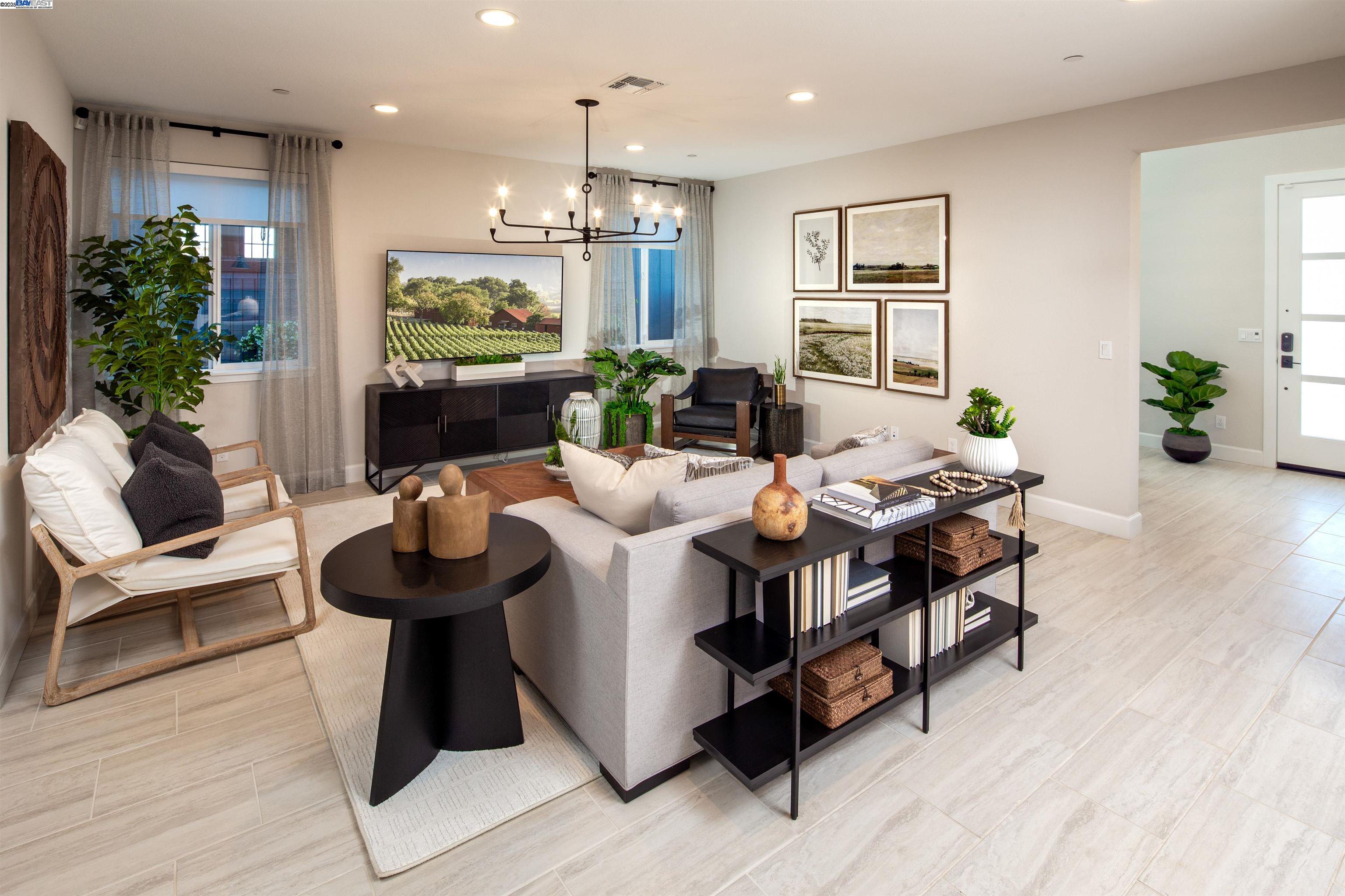 Detail Gallery Image 6 of 23 For 354 Sagebrush Drive, Napa,  CA 94558 - 4 Beds | 3 Baths