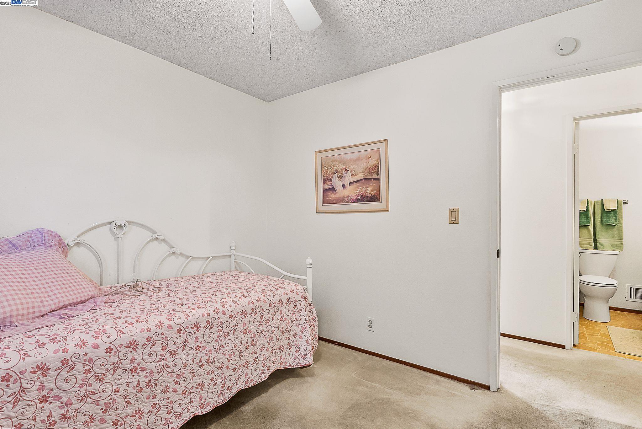 Detail Gallery Image 21 of 35 For 3803 Cheshire Ct, Pleasanton,  CA 94588 - 4 Beds | 2 Baths