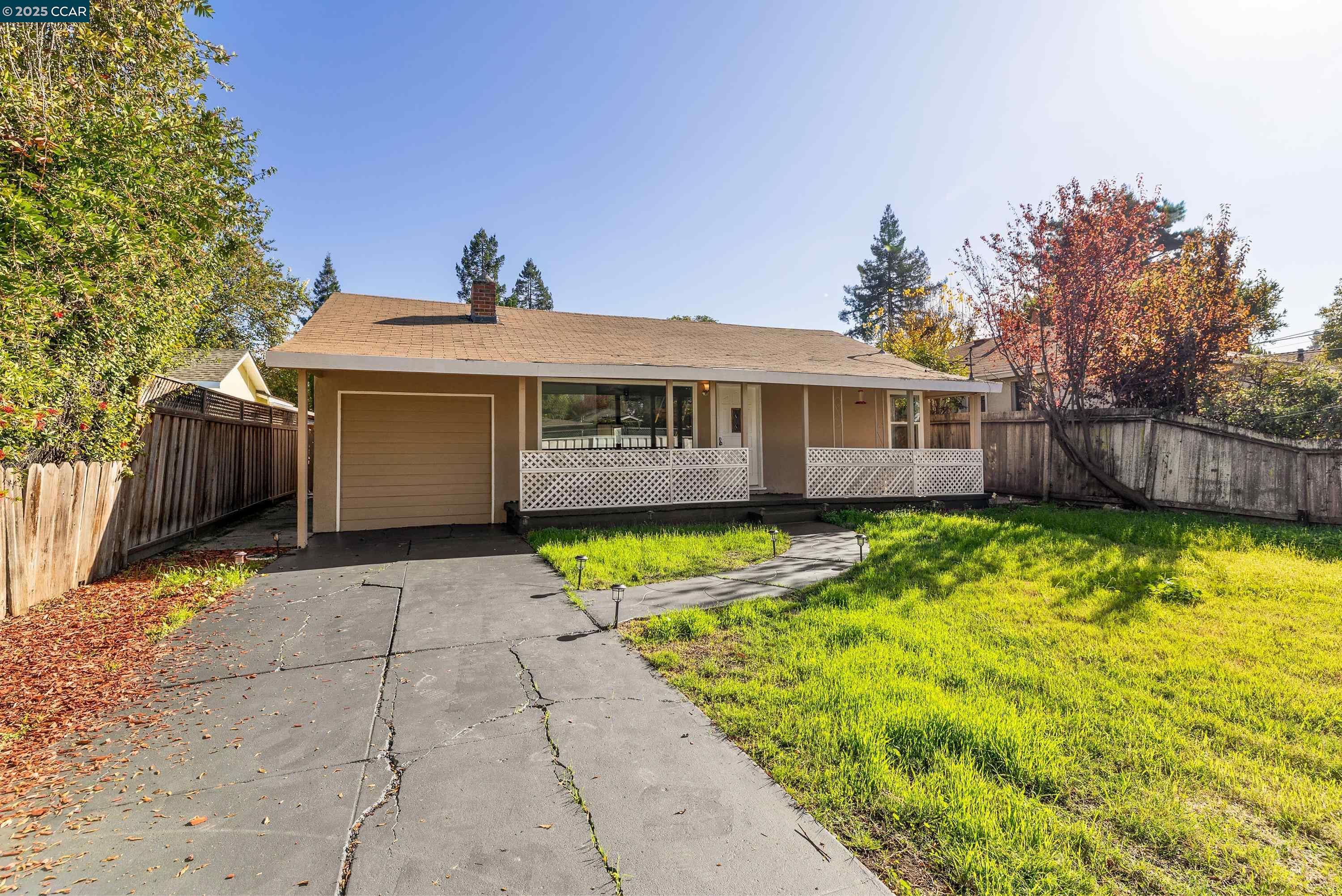 Front Image Thumbnail for CC41118411