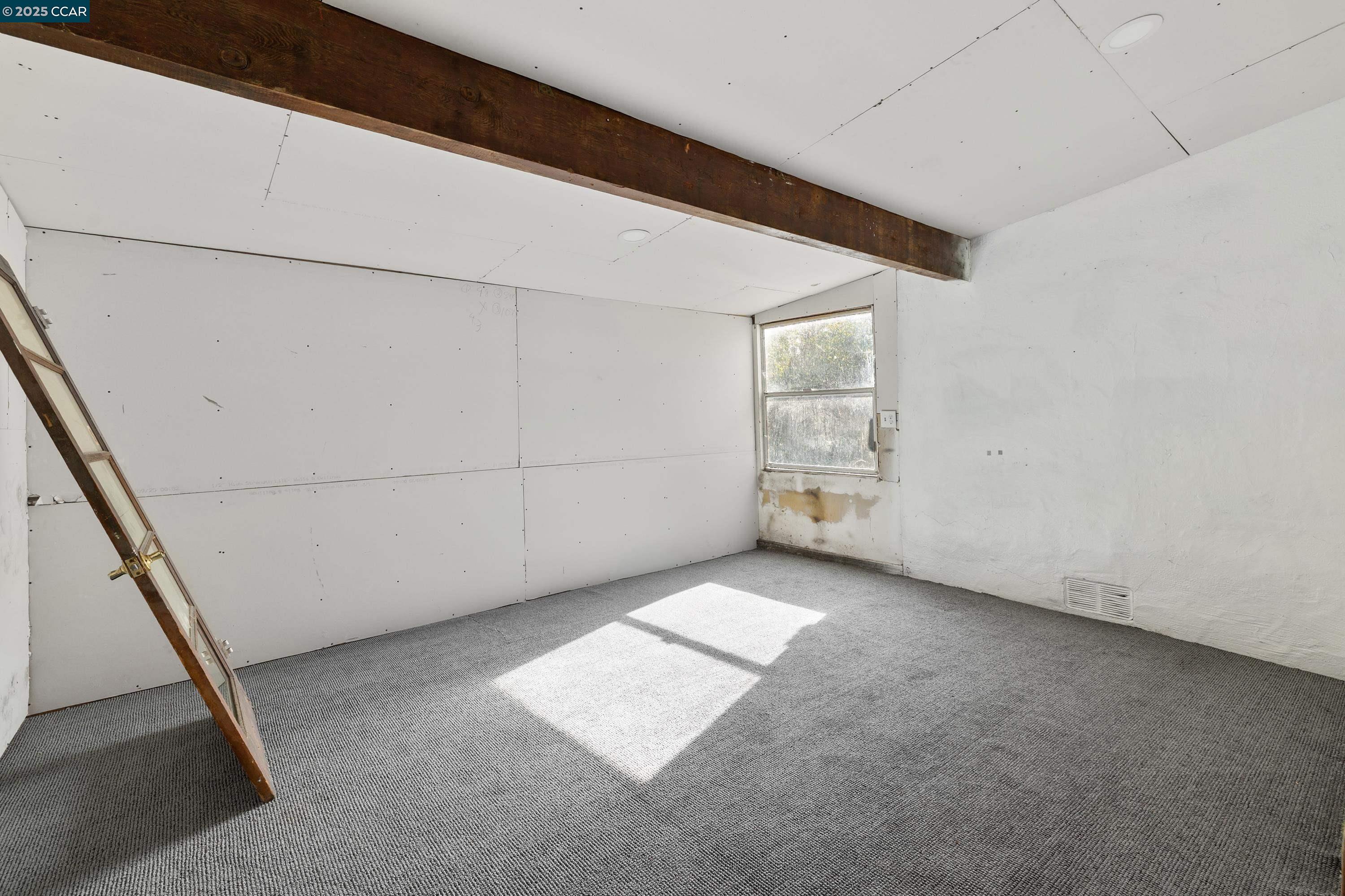 Detail Gallery Image 21 of 40 For 770 San Benito Ave, Menlo Park,  CA 94025 - 2 Beds | 1 Baths