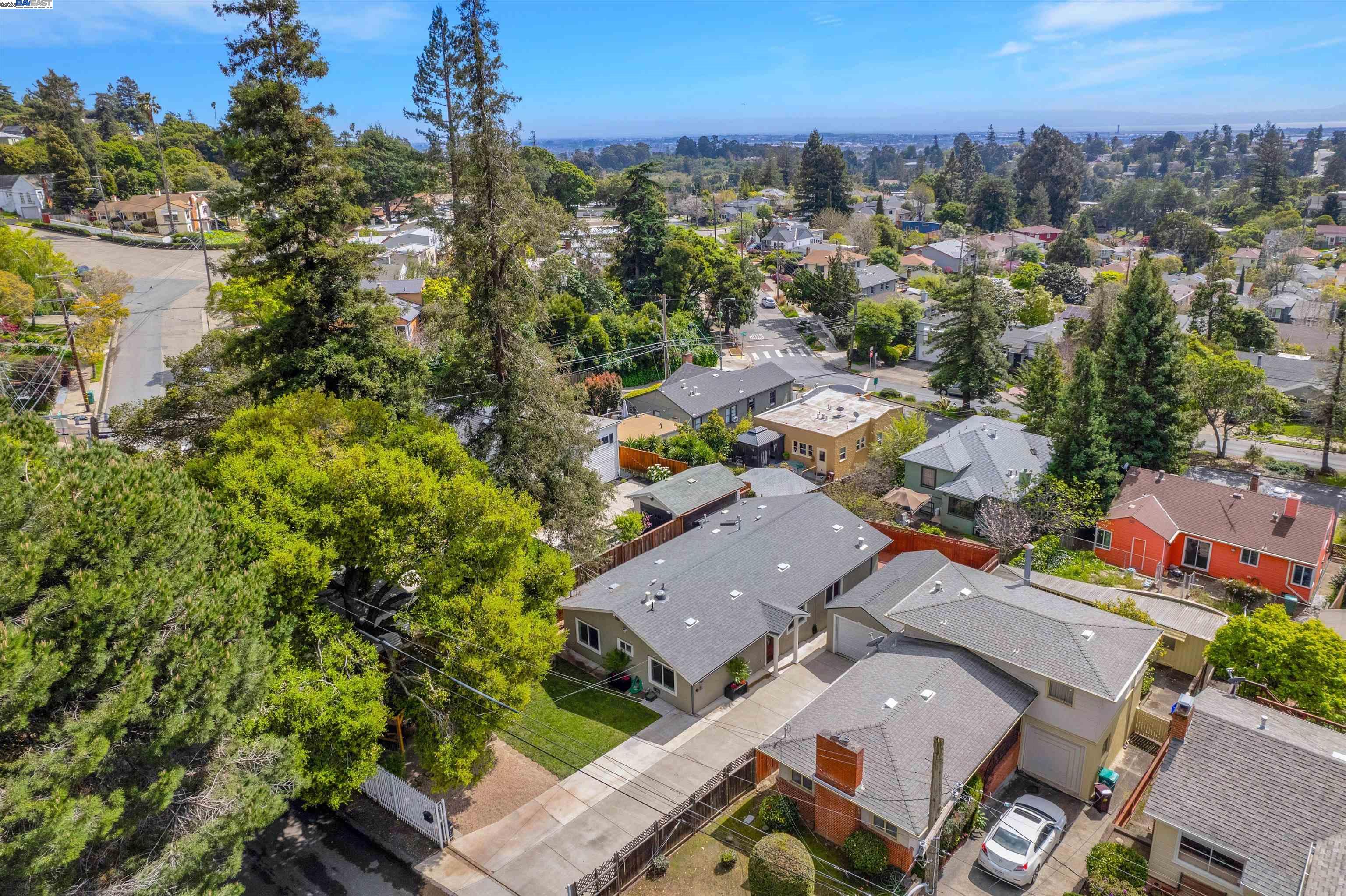 Detail Gallery Image 30 of 32 For 4433 Fair Ave, Oakland,  CA 94619 - 4 Beds | 3 Baths