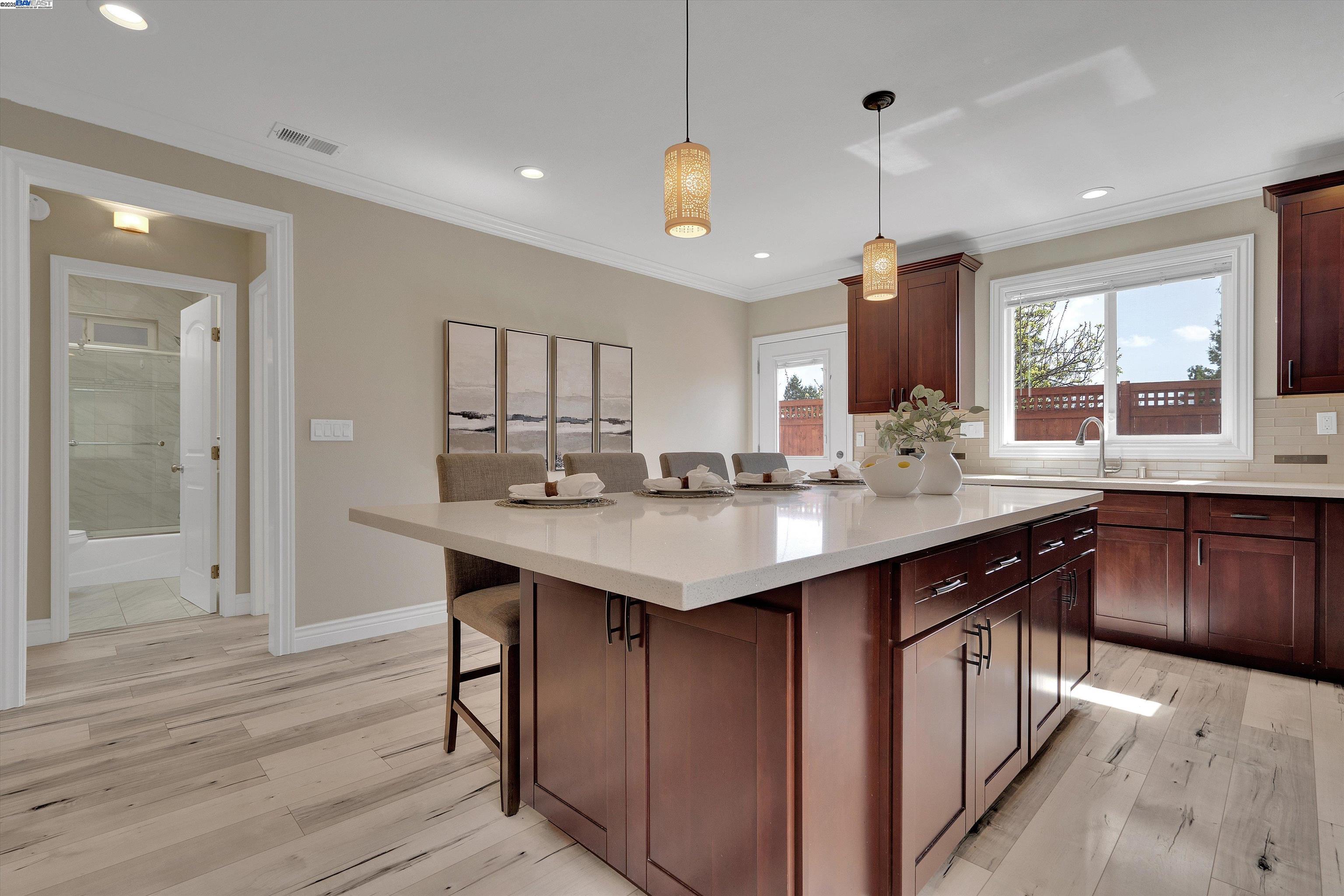 Detail Gallery Image 8 of 32 For 4433 Fair Ave, Oakland,  CA 94619 - 4 Beds | 3 Baths