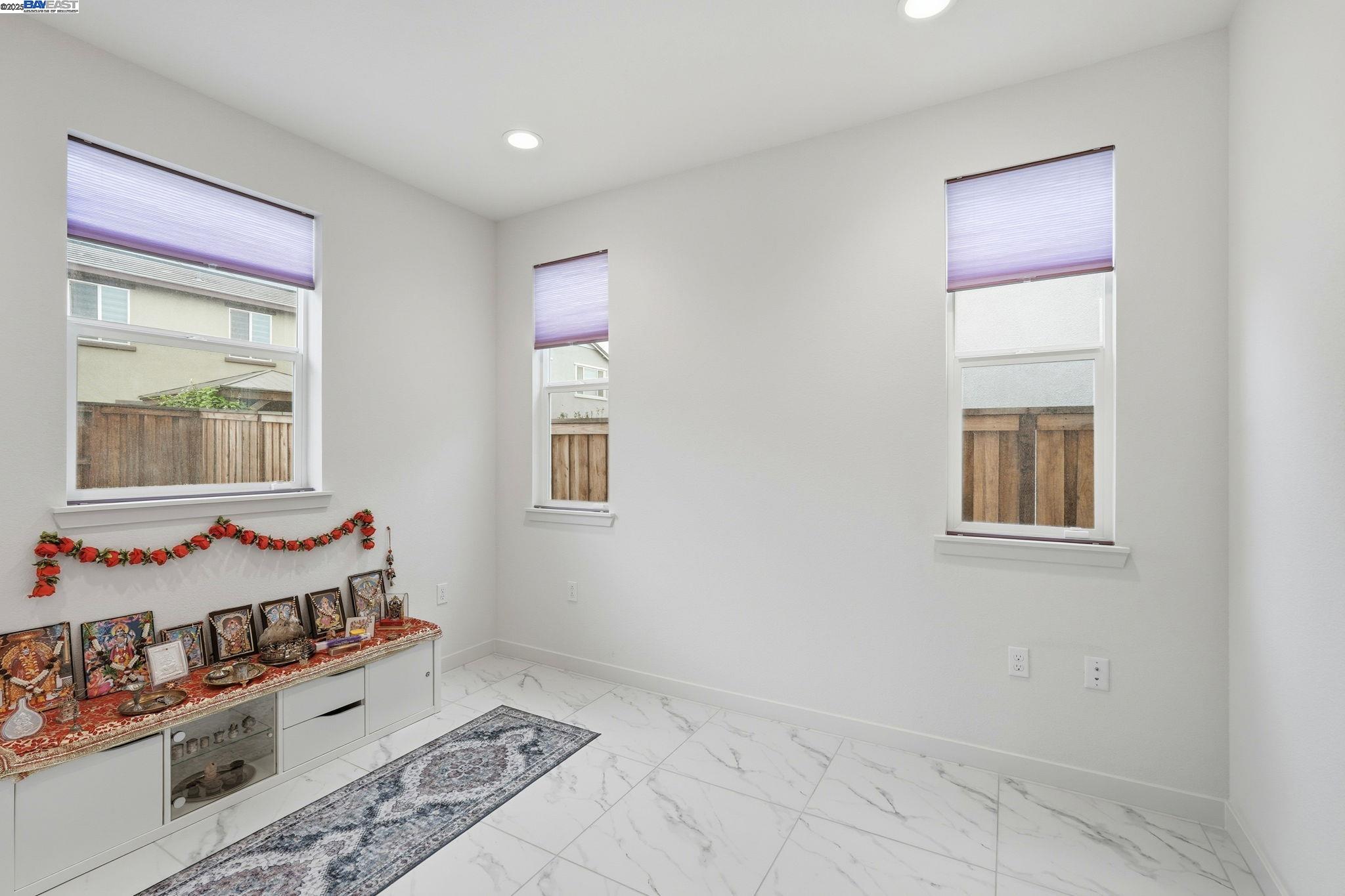 Detail Gallery Image 20 of 60 For 3039 Paxton Ct, Lathrop,  CA 95330 - 5 Beds | 4/1 Baths