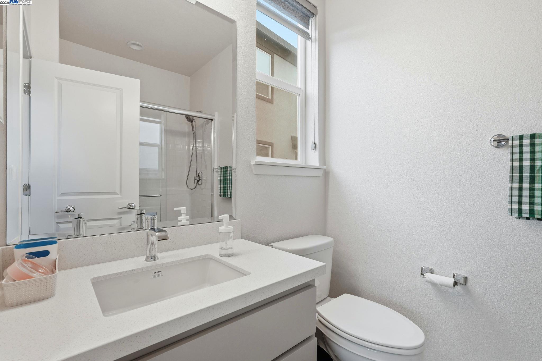 Detail Gallery Image 47 of 60 For 3039 Paxton Ct, Lathrop,  CA 95330 - 5 Beds | 4/1 Baths