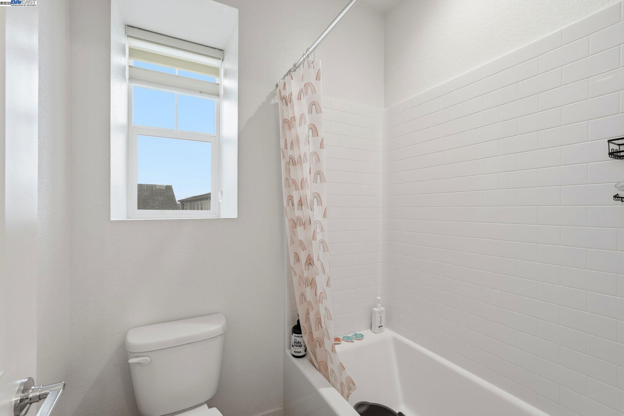 Detail Gallery Image 50 of 60 For 3039 Paxton Ct, Lathrop,  CA 95330 - 5 Beds | 4/1 Baths