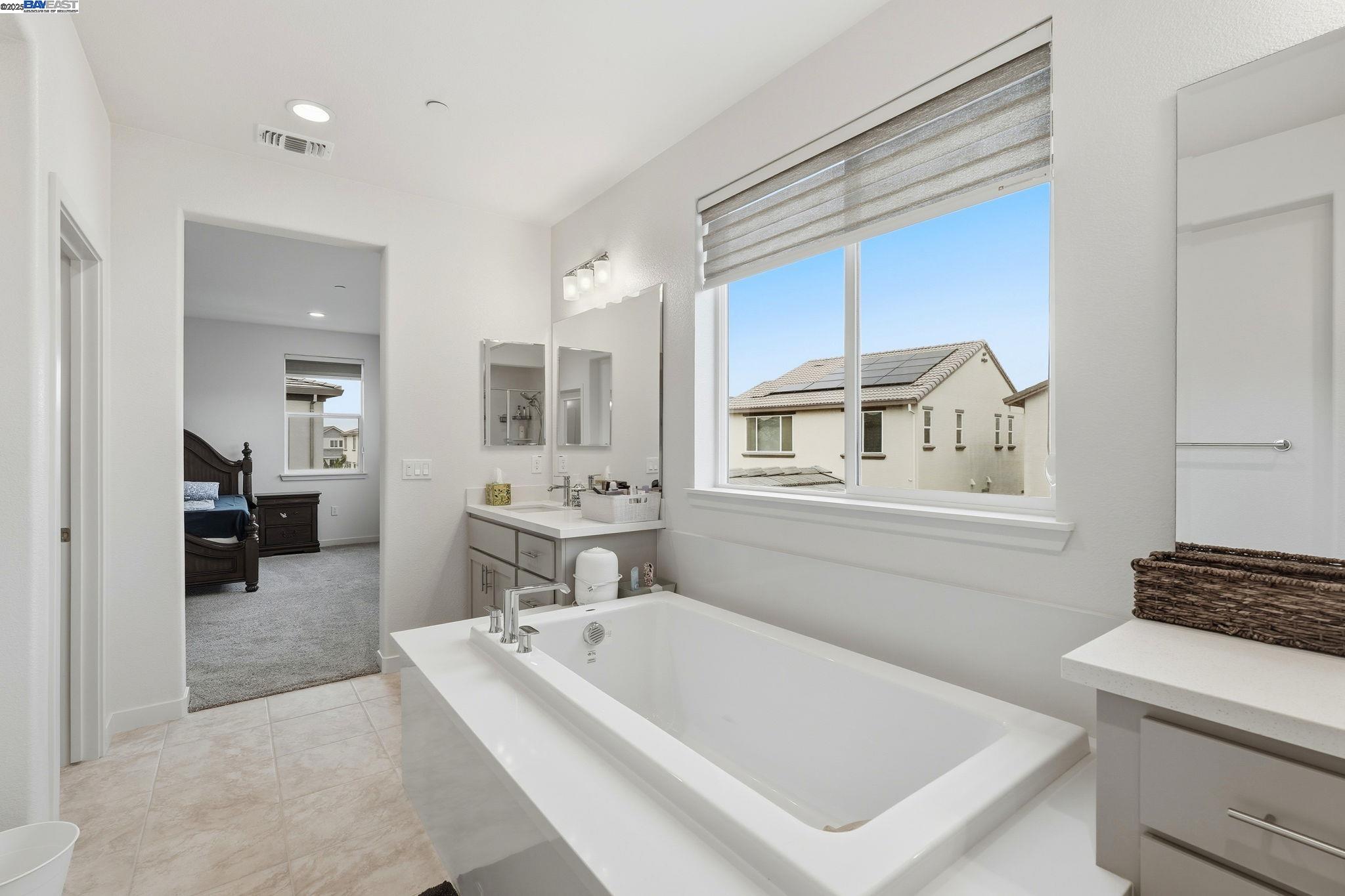 Detail Gallery Image 52 of 60 For 3039 Paxton Ct, Lathrop,  CA 95330 - 5 Beds | 4/1 Baths