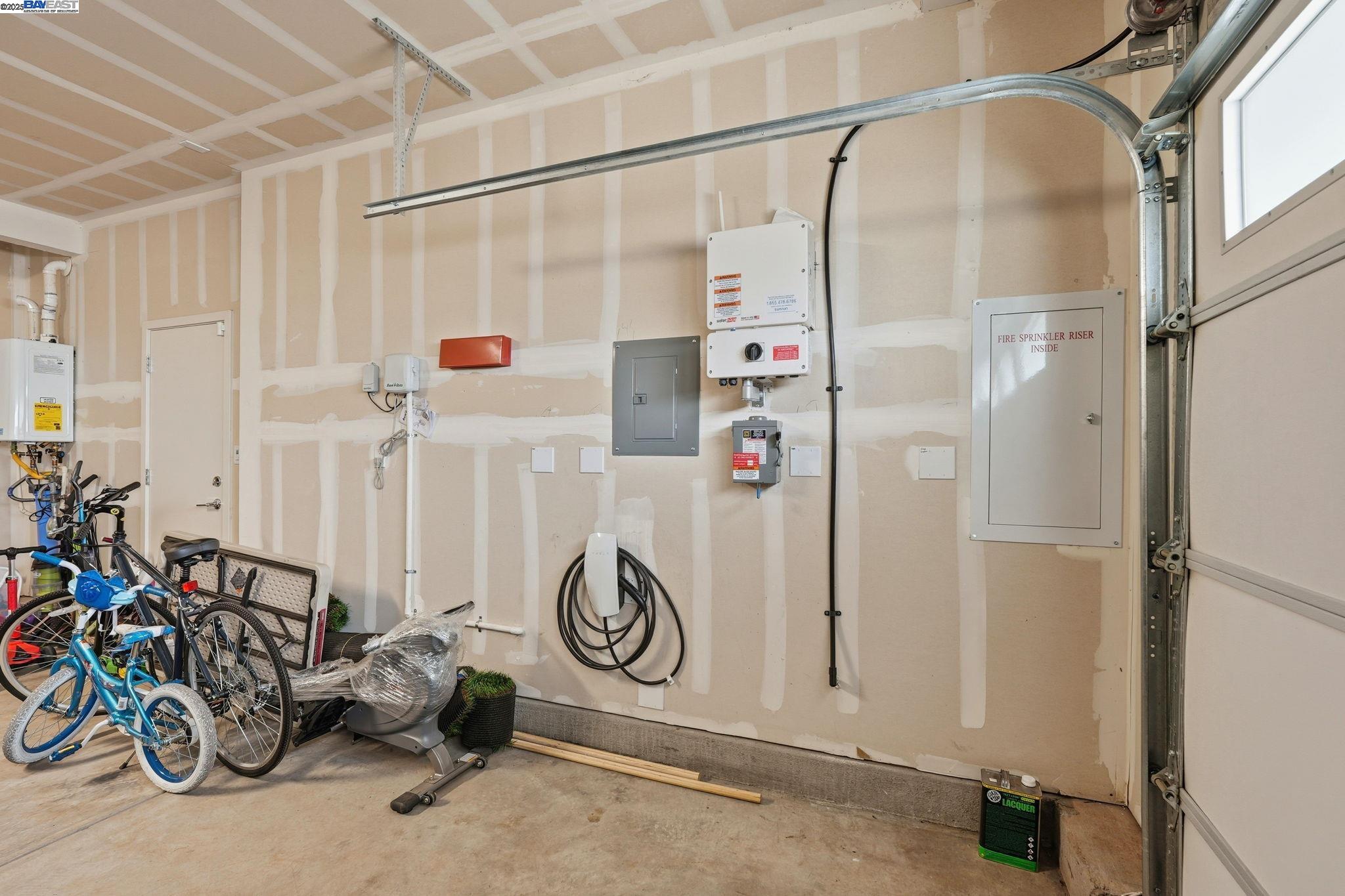 Detail Gallery Image 57 of 60 For 3039 Paxton Ct, Lathrop,  CA 95330 - 5 Beds | 4/1 Baths