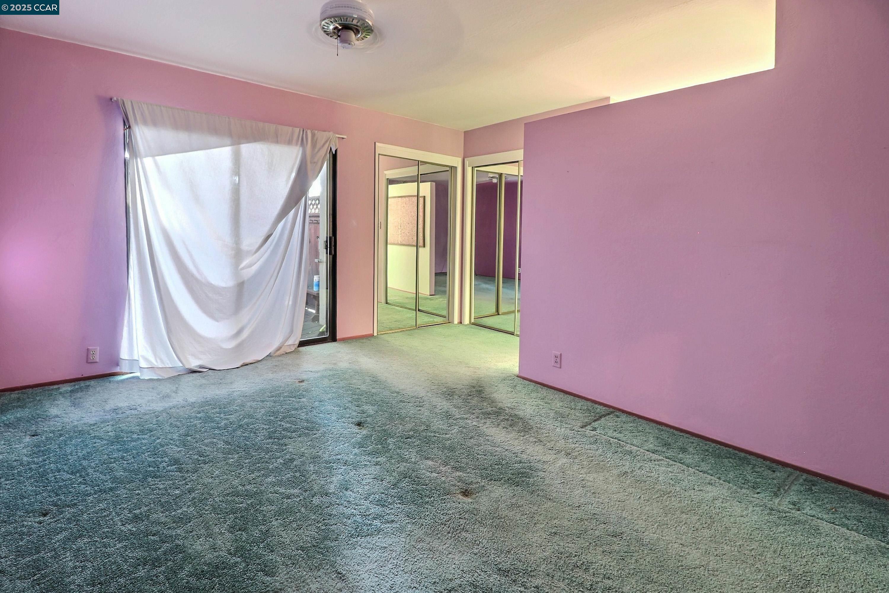 Detail Gallery Image 23 of 41 For 4420 Crestwood Cir, Concord,  CA 94521 - 4 Beds | 2 Baths