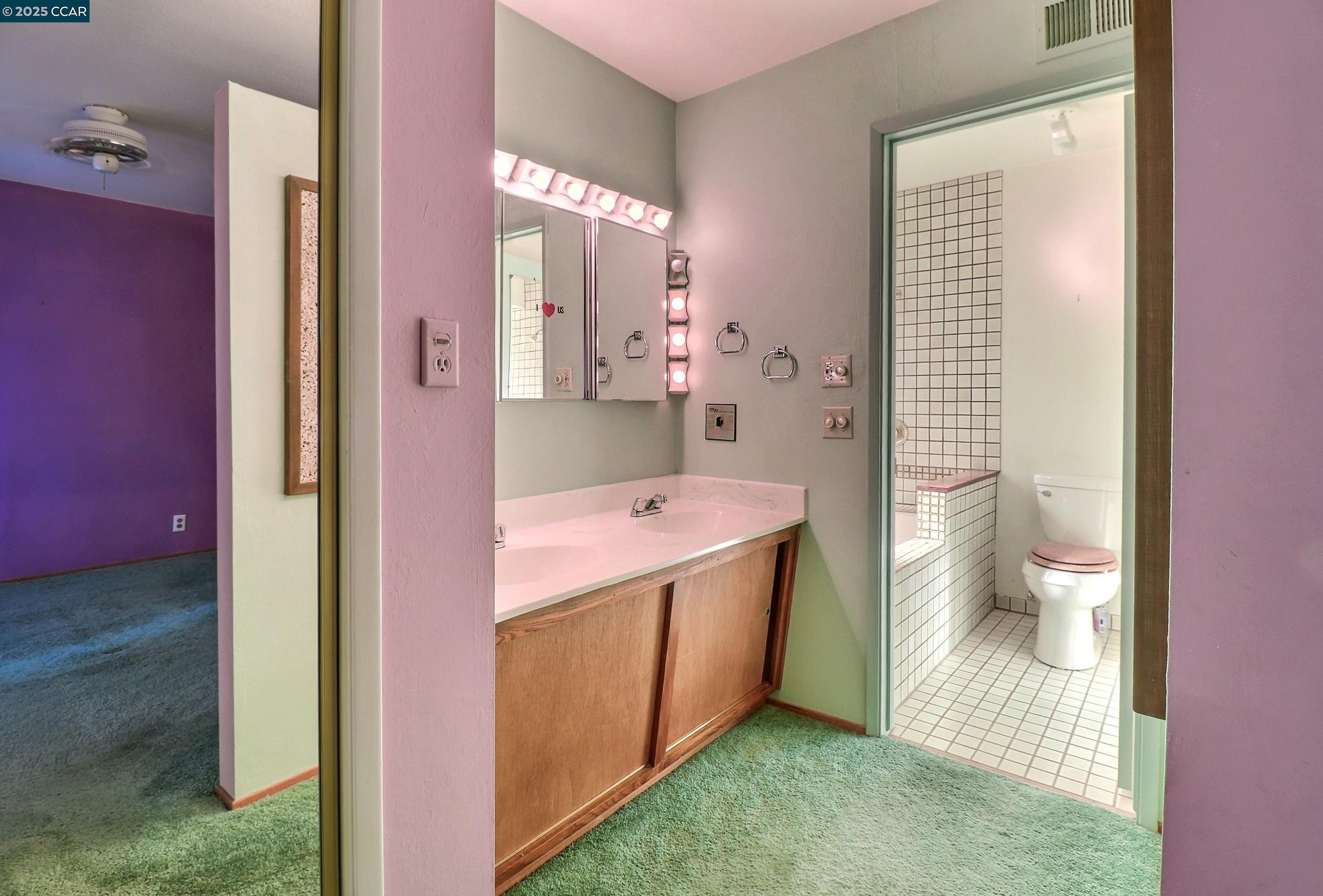 Detail Gallery Image 24 of 41 For 4420 Crestwood Cir, Concord,  CA 94521 - 4 Beds | 2 Baths