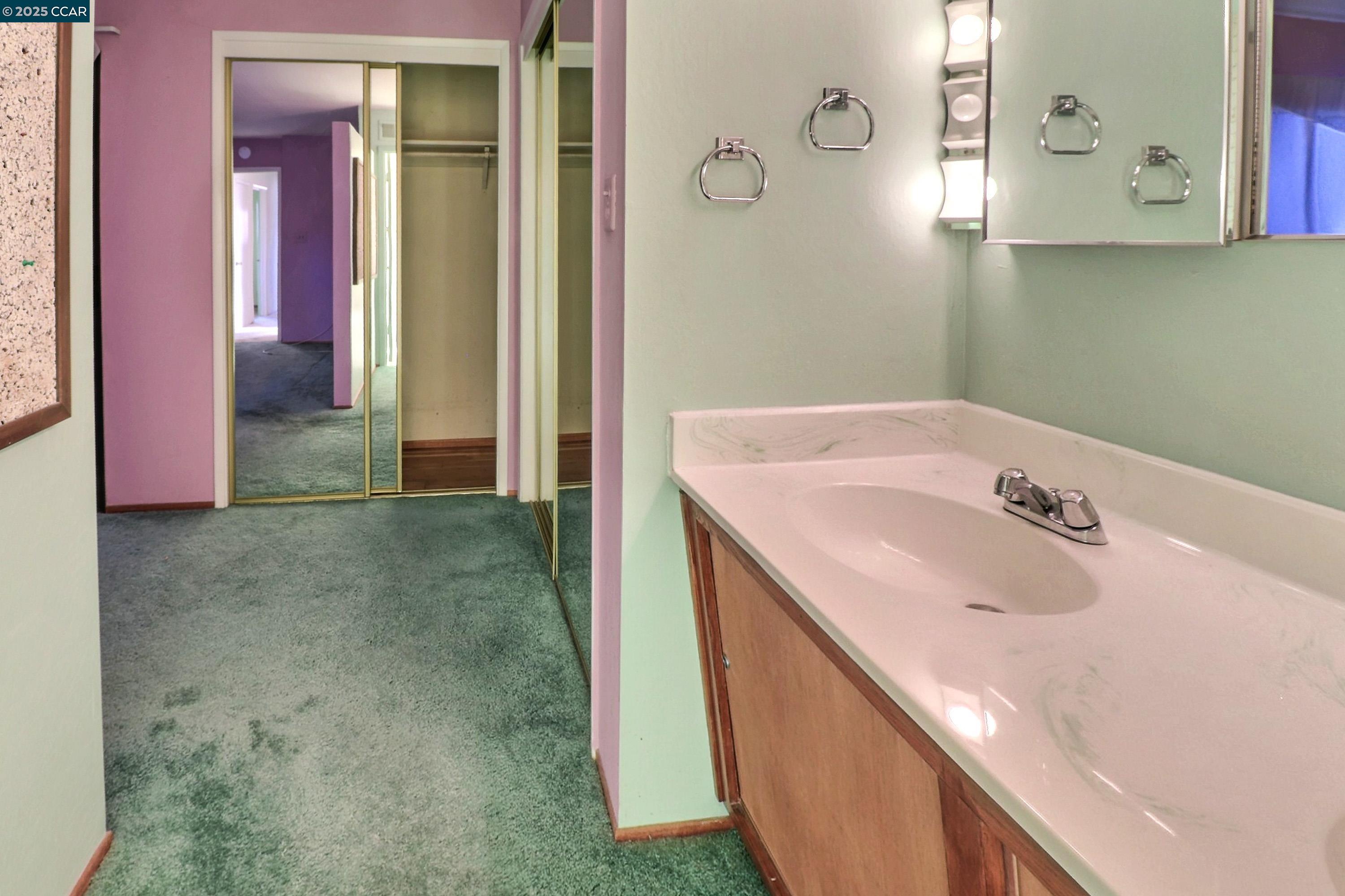 Detail Gallery Image 27 of 41 For 4420 Crestwood Cir, Concord,  CA 94521 - 4 Beds | 2 Baths