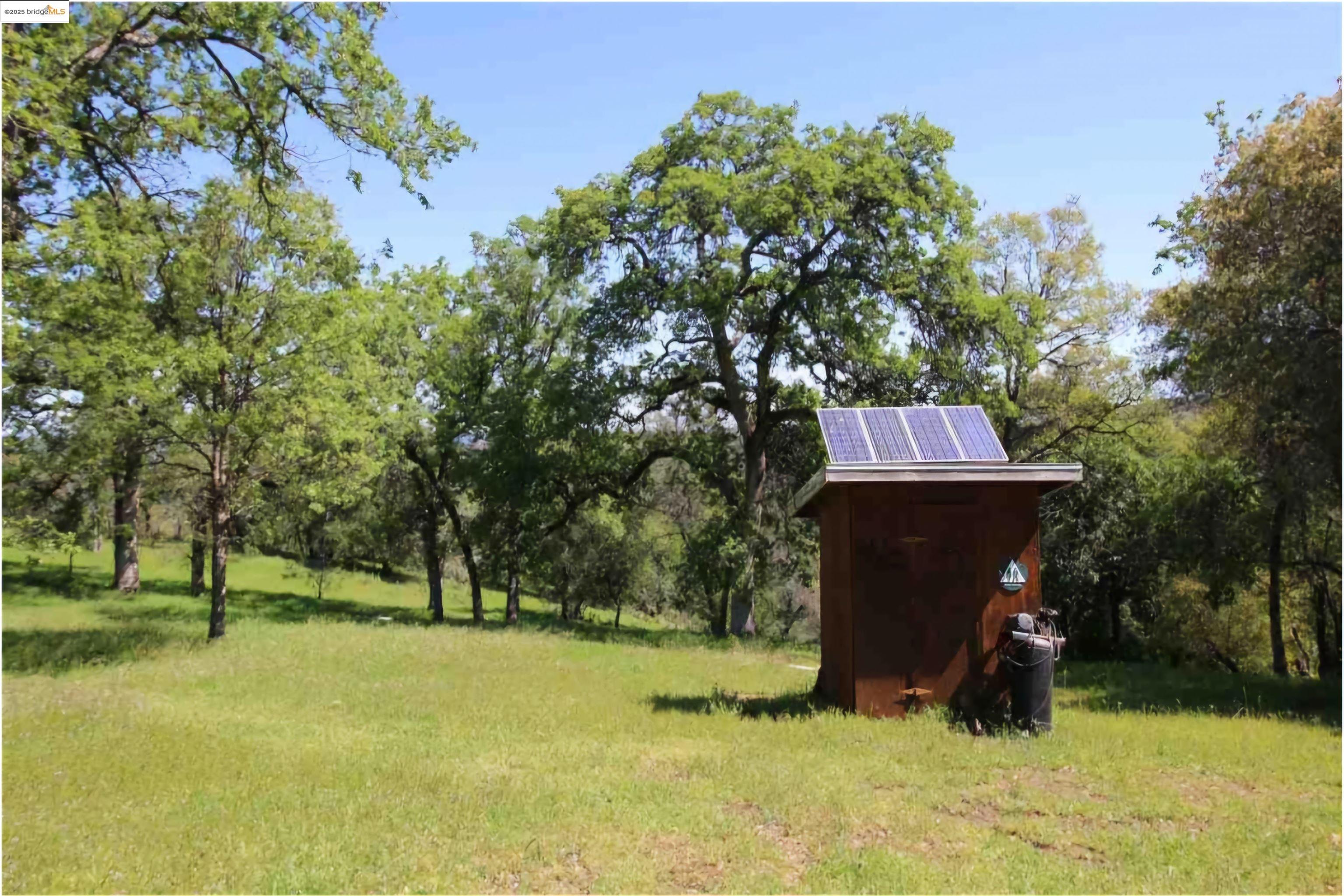 Detail Gallery Image 8 of 19 For 16551 Wards Ferry Rd, Groveland,  CA 95370 - – Beds | – Baths