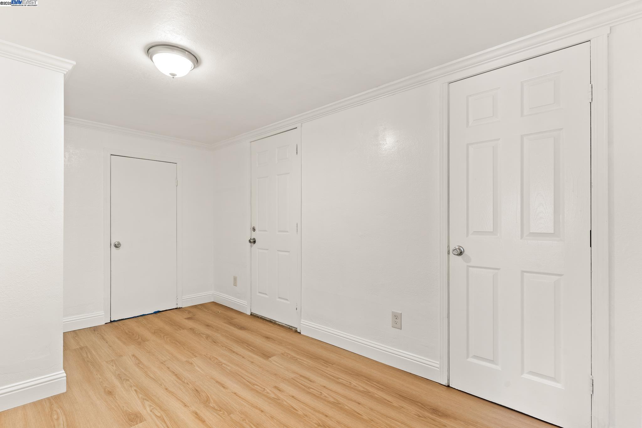 Detail Gallery Image 34 of 49 For 1015 82nd Ave, Oakland,  CA 94621 - 5 Beds | 3 Baths