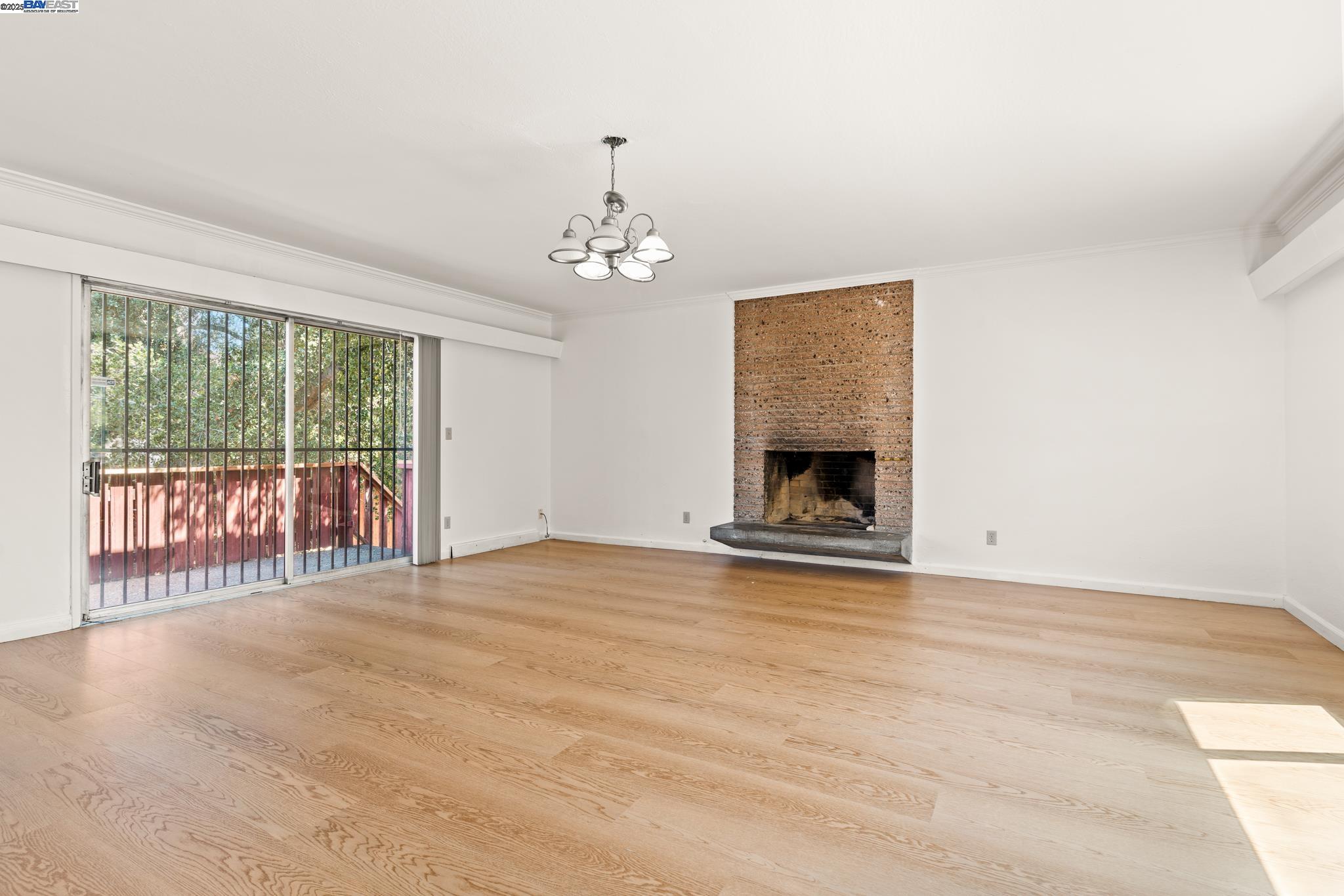 Detail Gallery Image 48 of 49 For 1015 82nd Ave, Oakland,  CA 94621 - 5 Beds | 3 Baths