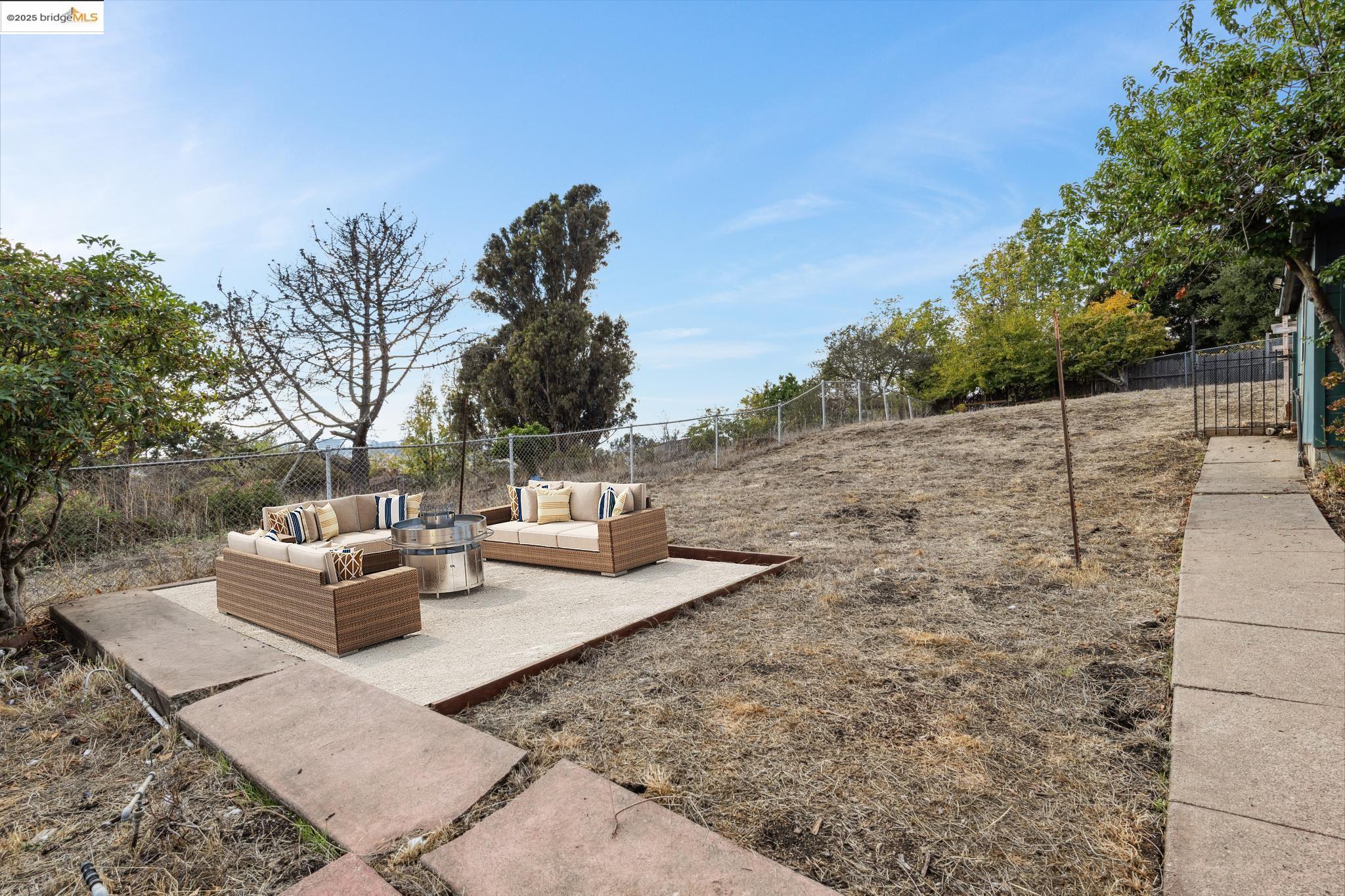 Detail Gallery Image 15 of 48 For 7553 Stockton, El Cerrito,  CA 94530 - – Beds | – Baths